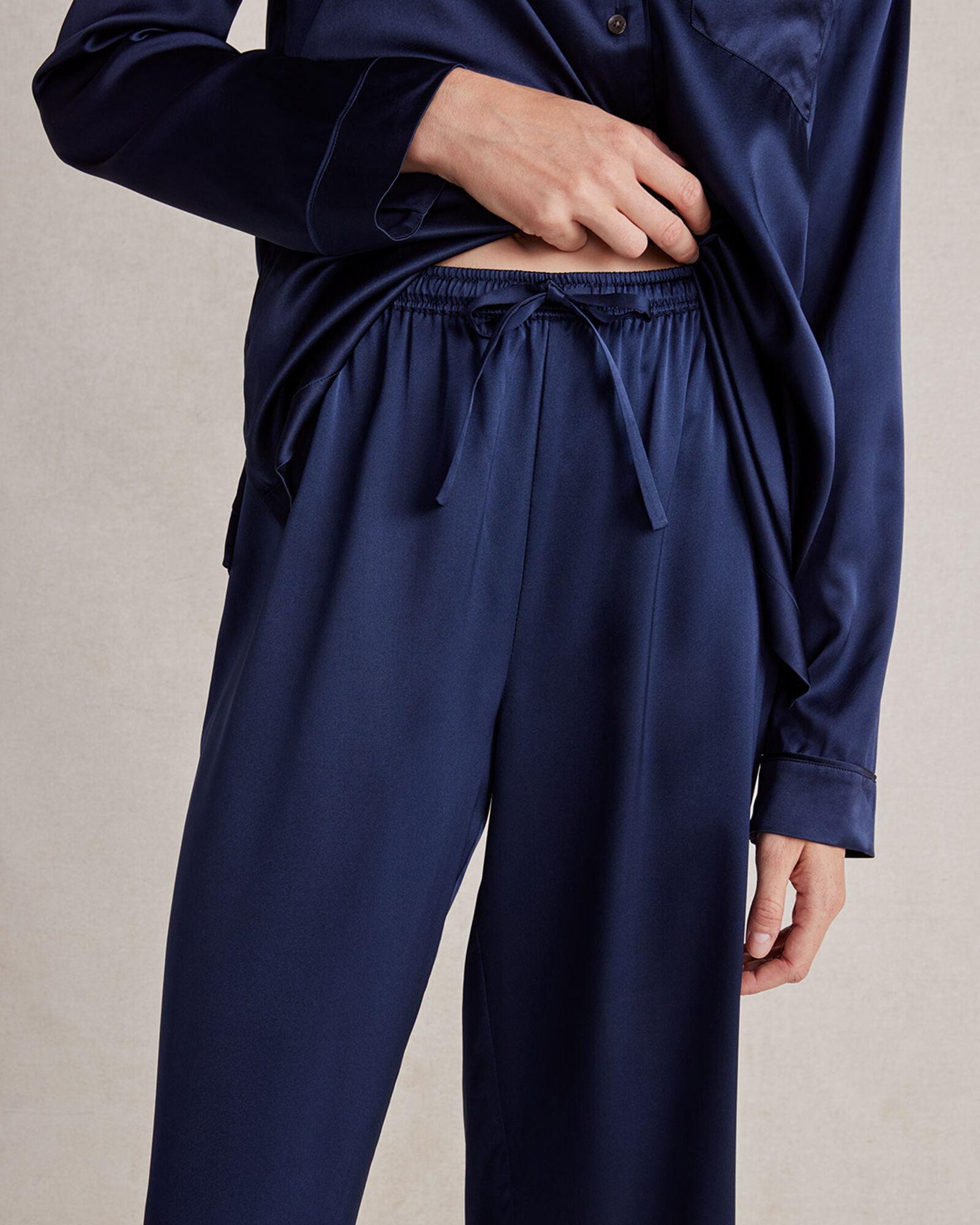 【送料&関税込】  Tech Satin Pyjama Pants Men's Satin Pajama Pants, Long PJ Bottoms-Navy Blue – Tony