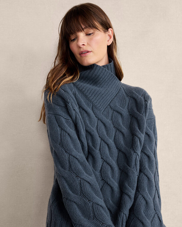 Cashmere Cable Knit Turtleneck Sweater