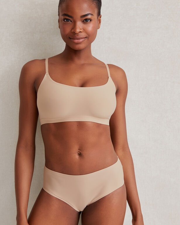Luna Brief