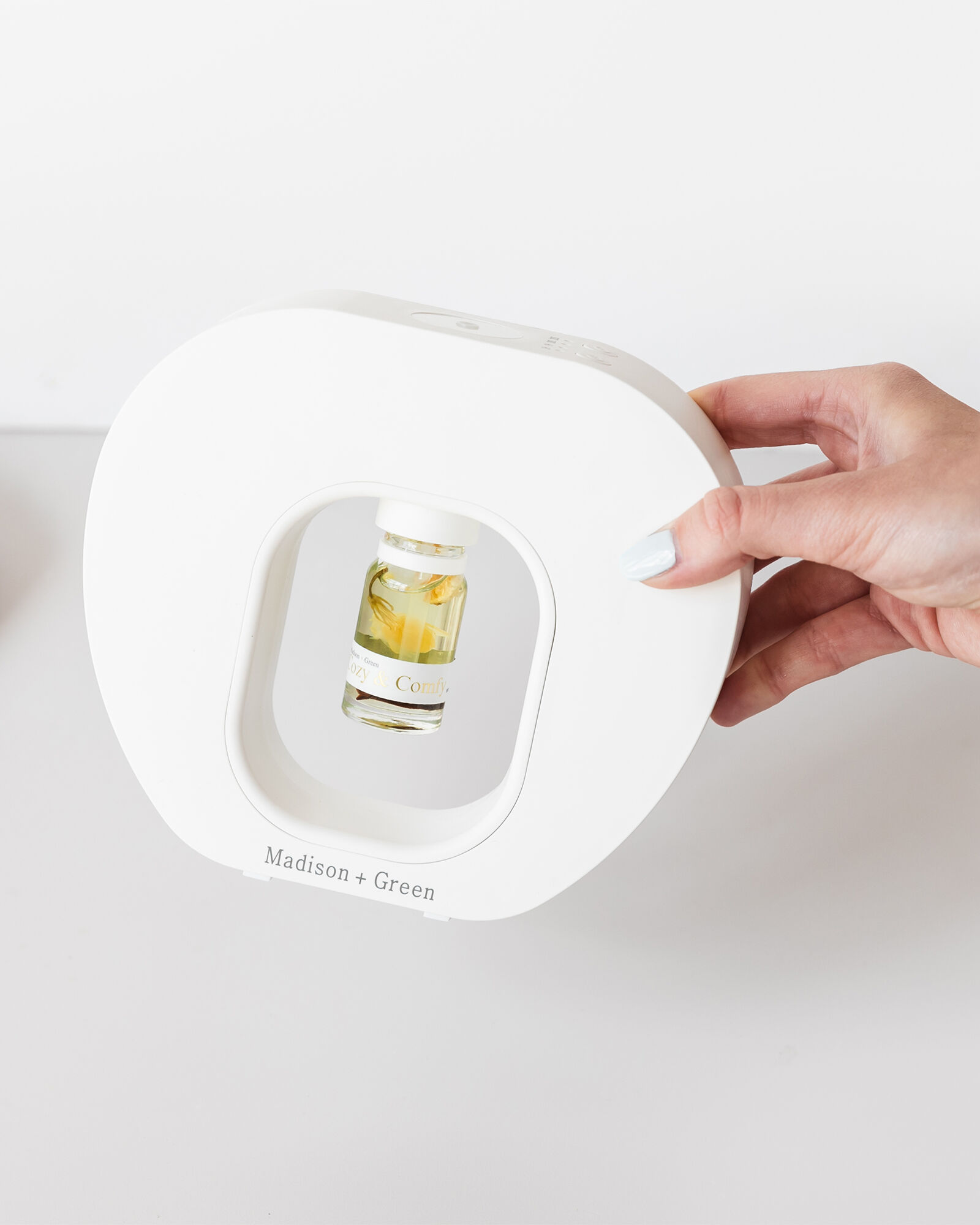 Madison + Green Nebulizing Diffuser
