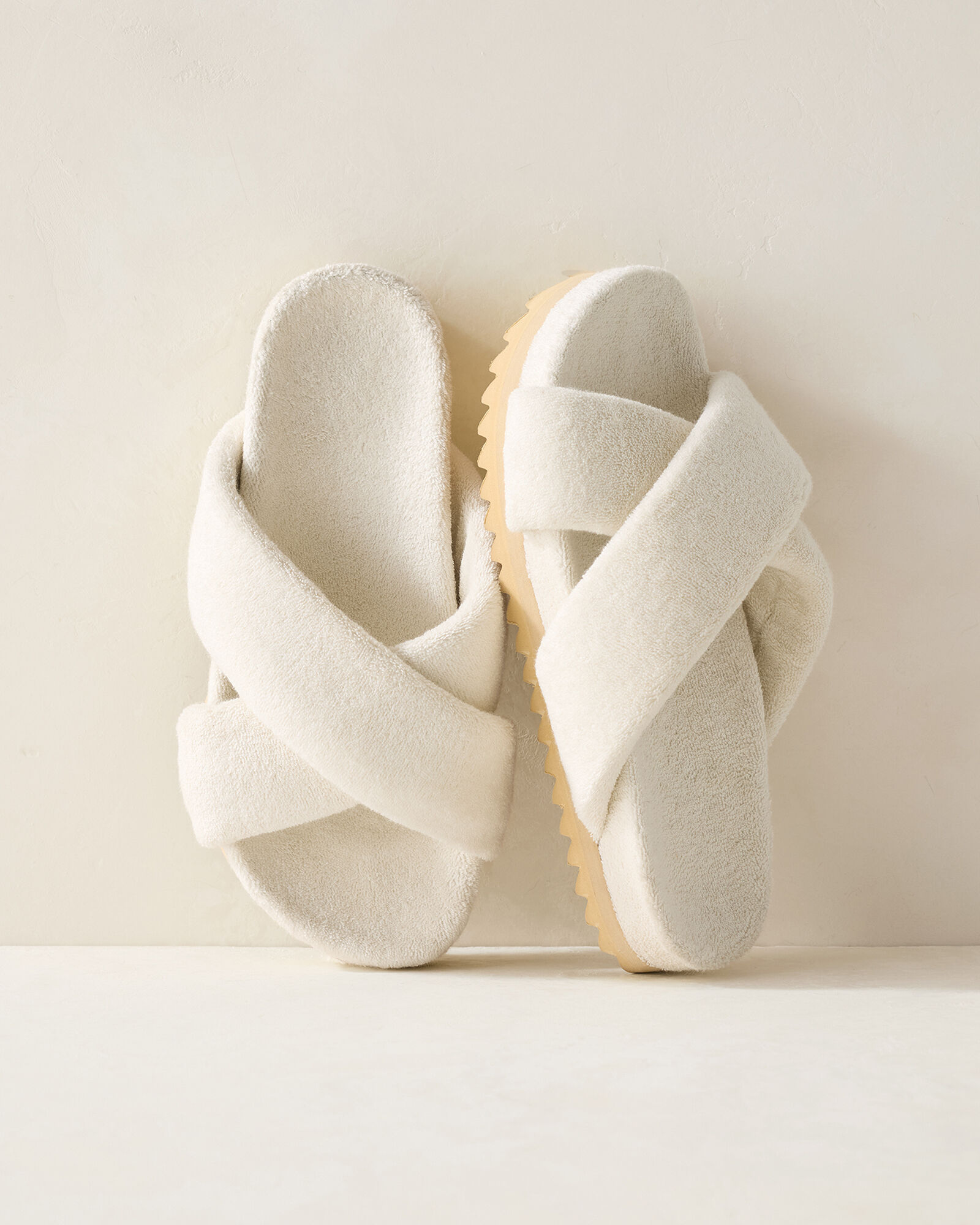 Resti Criss-Cross Terry Slippers