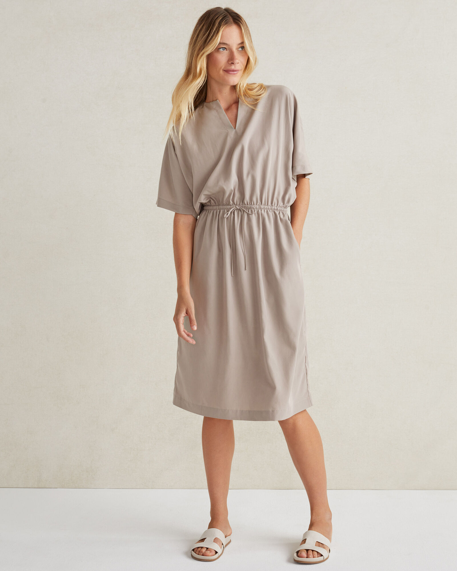 dolman sleeve dress Women's Plus-Size Short Casual Dolman Dress Jade / XLarge