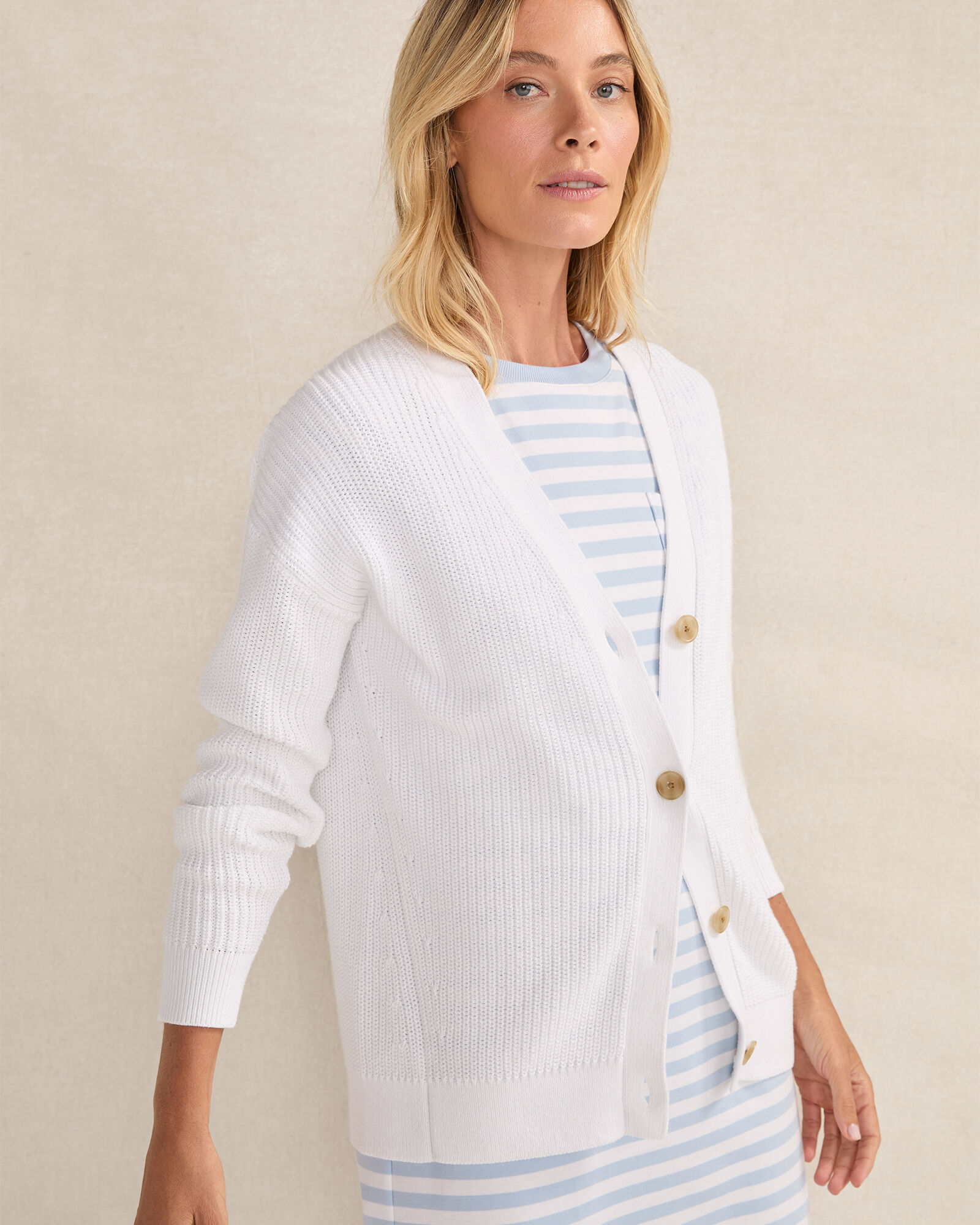 Outerwears 20 Outerwears 20