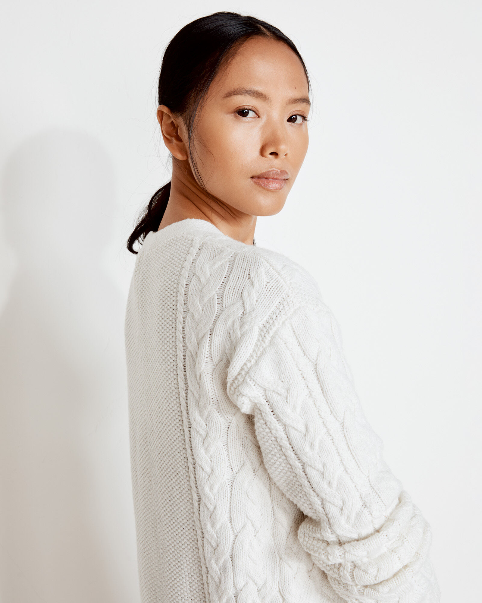 Cotton cable knit cardigan outlet