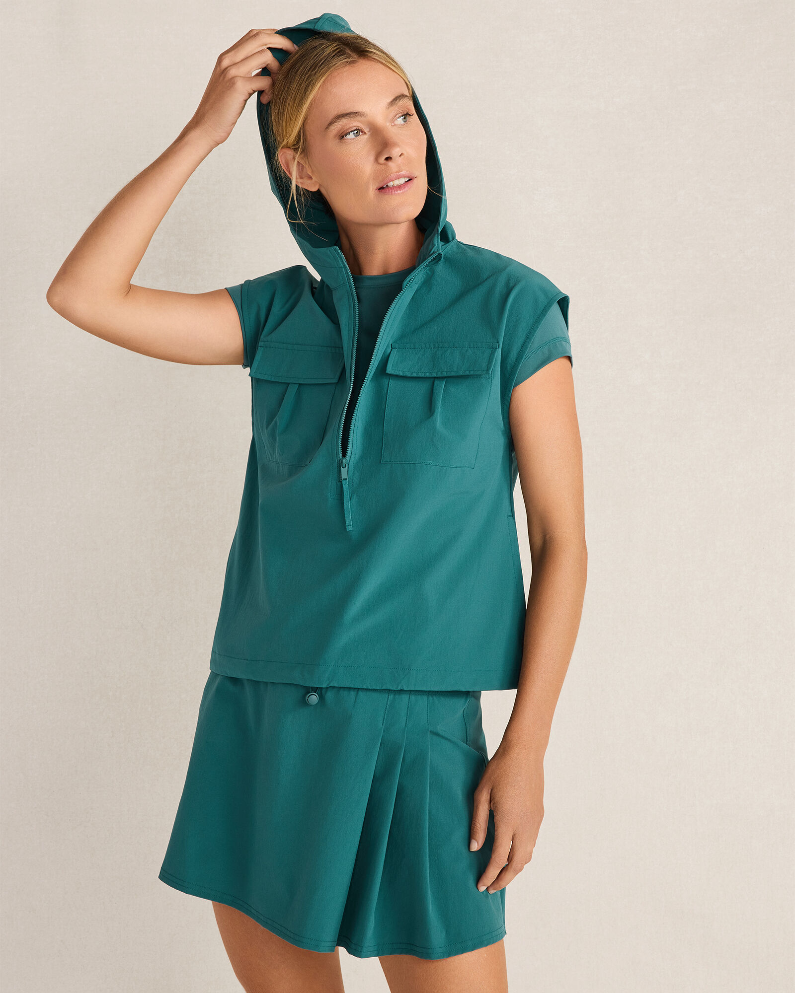 Woven Nylon Hooded Vest