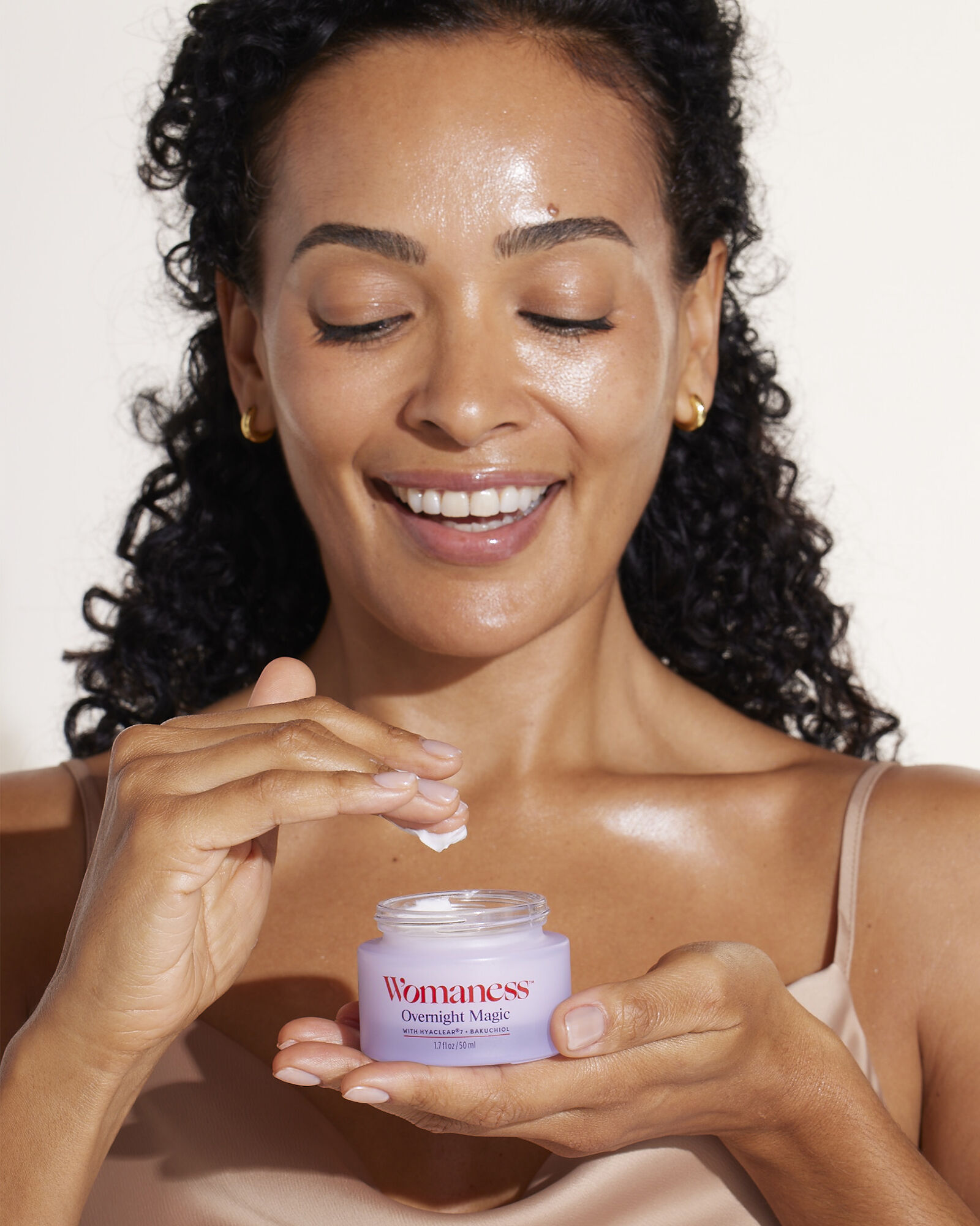 Womaness Overnight Magic Cream