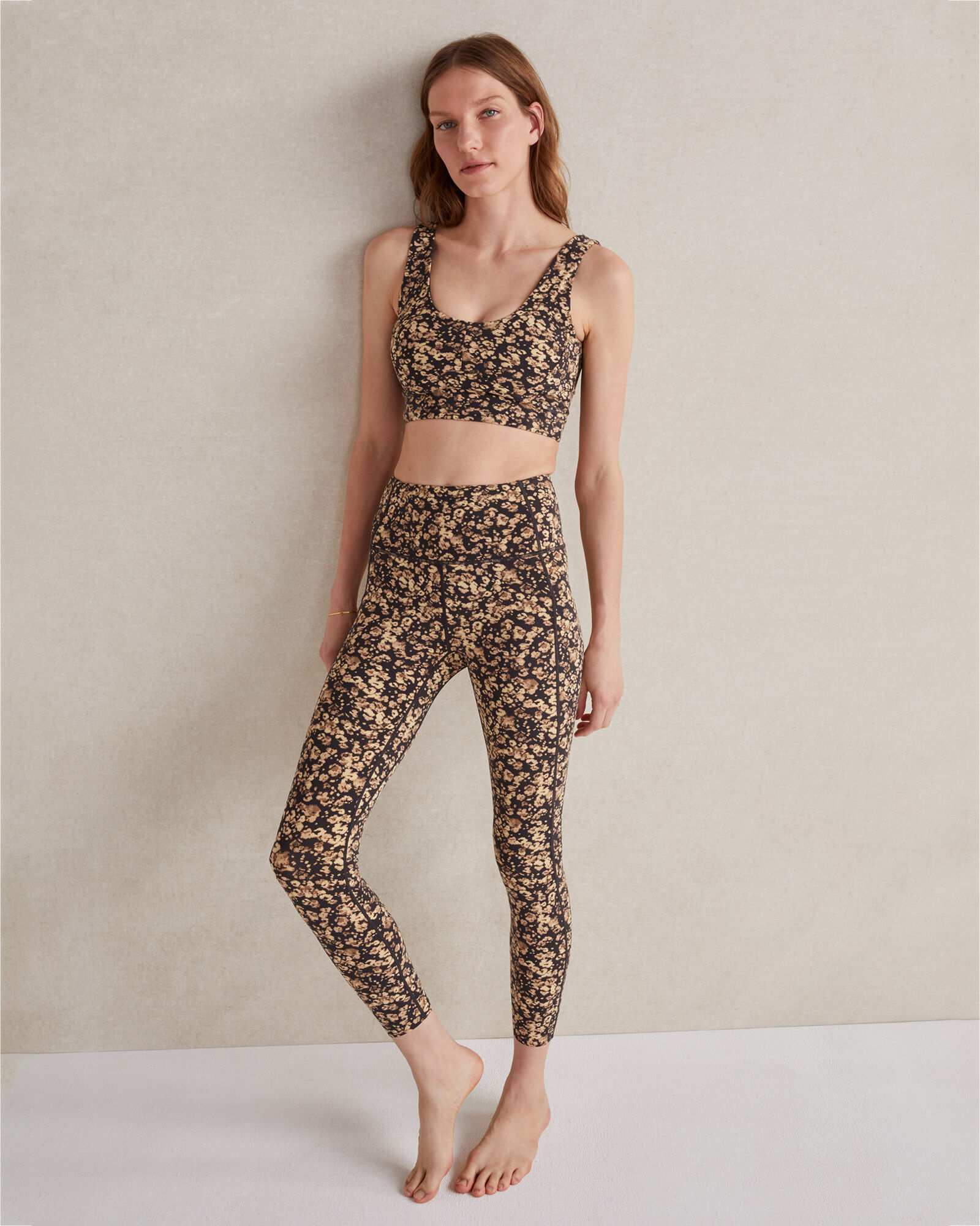 Varley leopard leggings deals