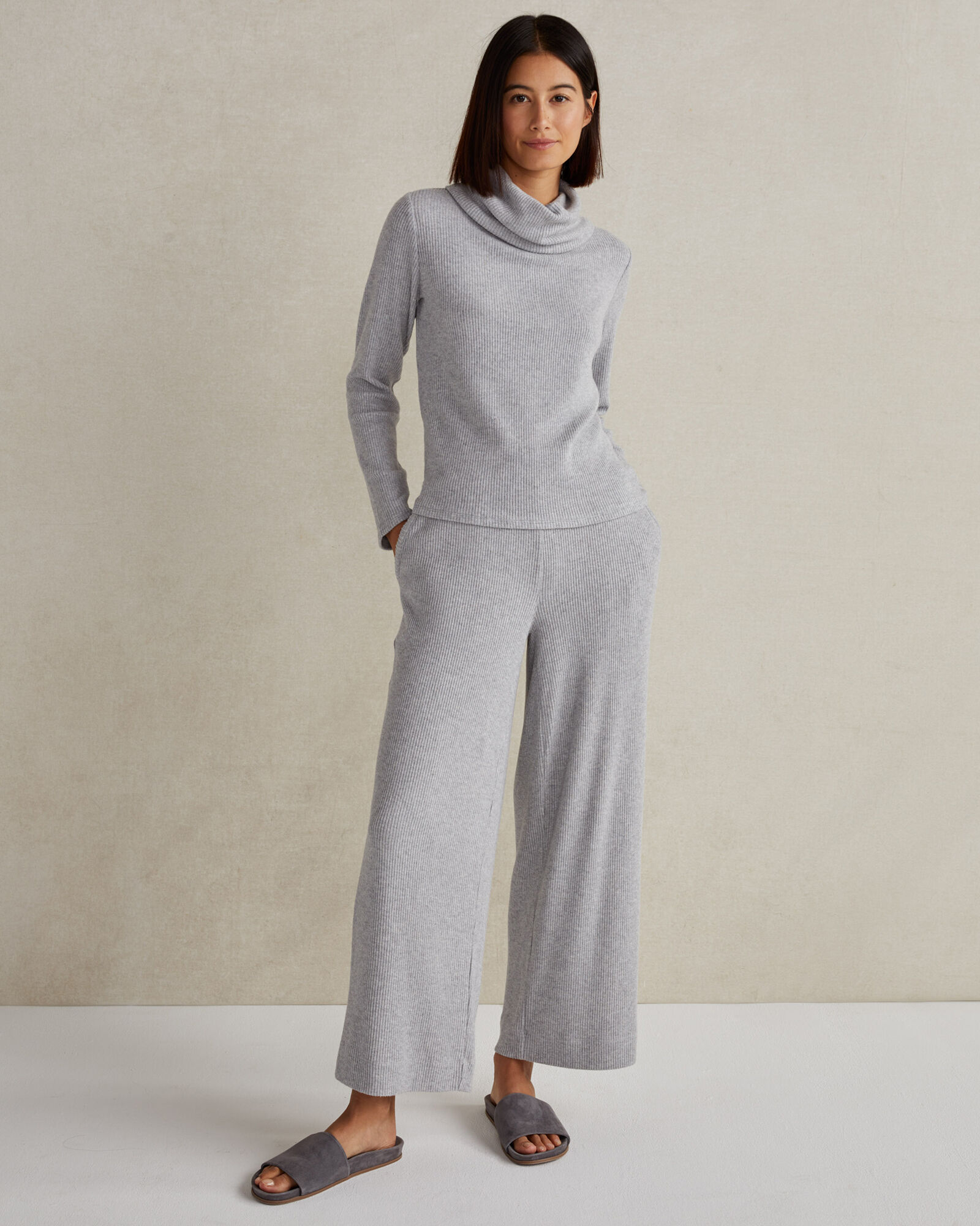 Mix by 41 hawthorn tarlio brushed cowl neck knit top clearance