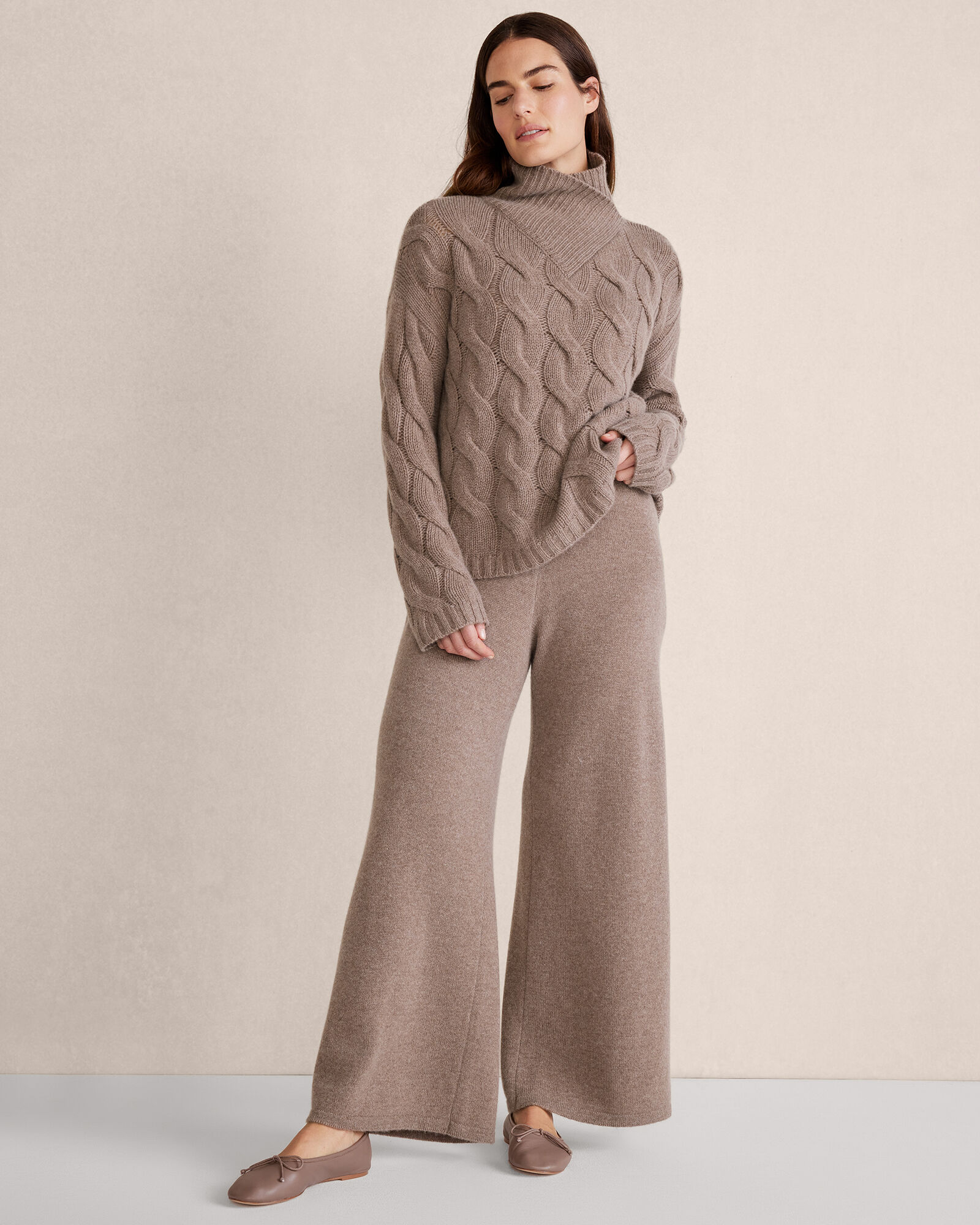 Cashmere Cable Knit Turtleneck Sweater