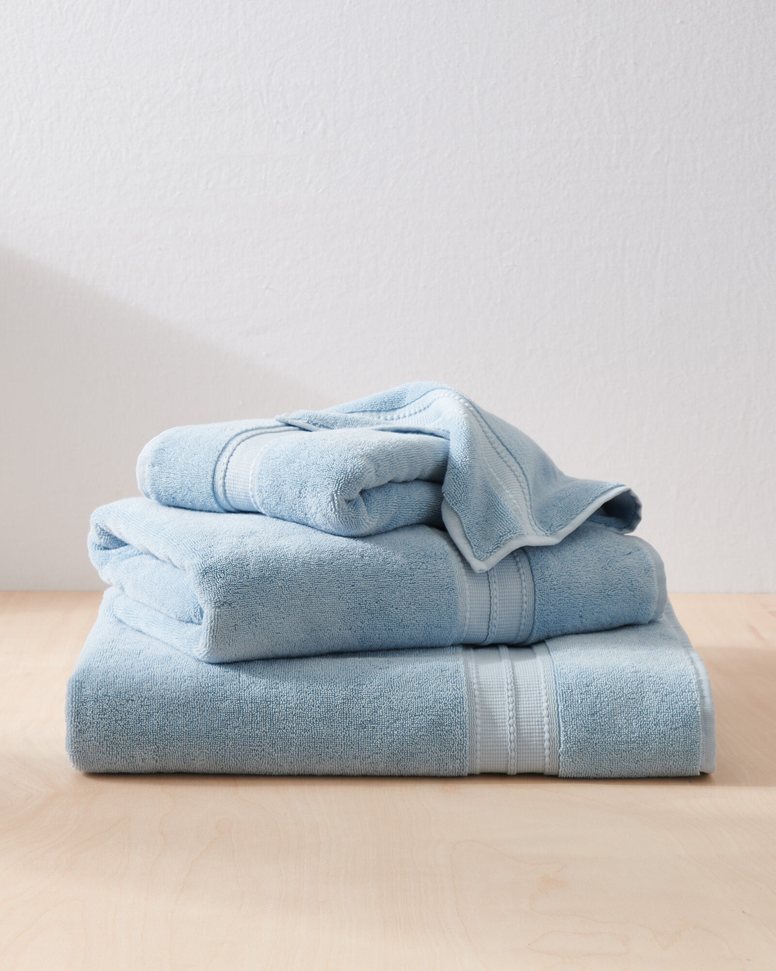 Cotton bath towels 2025