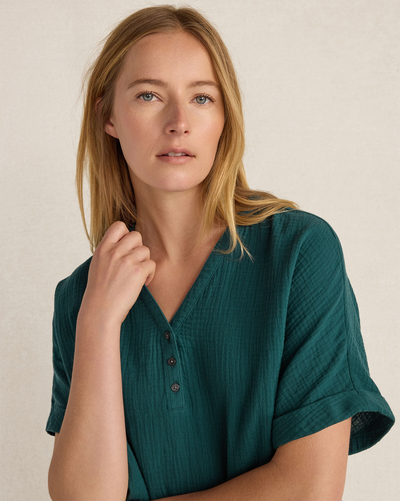 Organic Cotton Gauze V-Neck Top