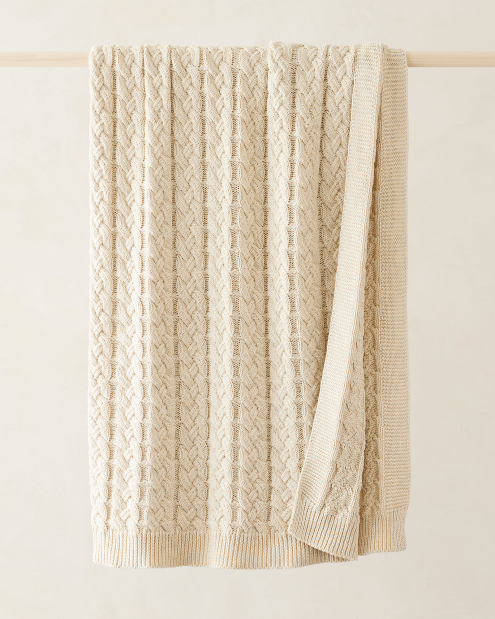 Organic Cotton Double Cable Knit Throw
