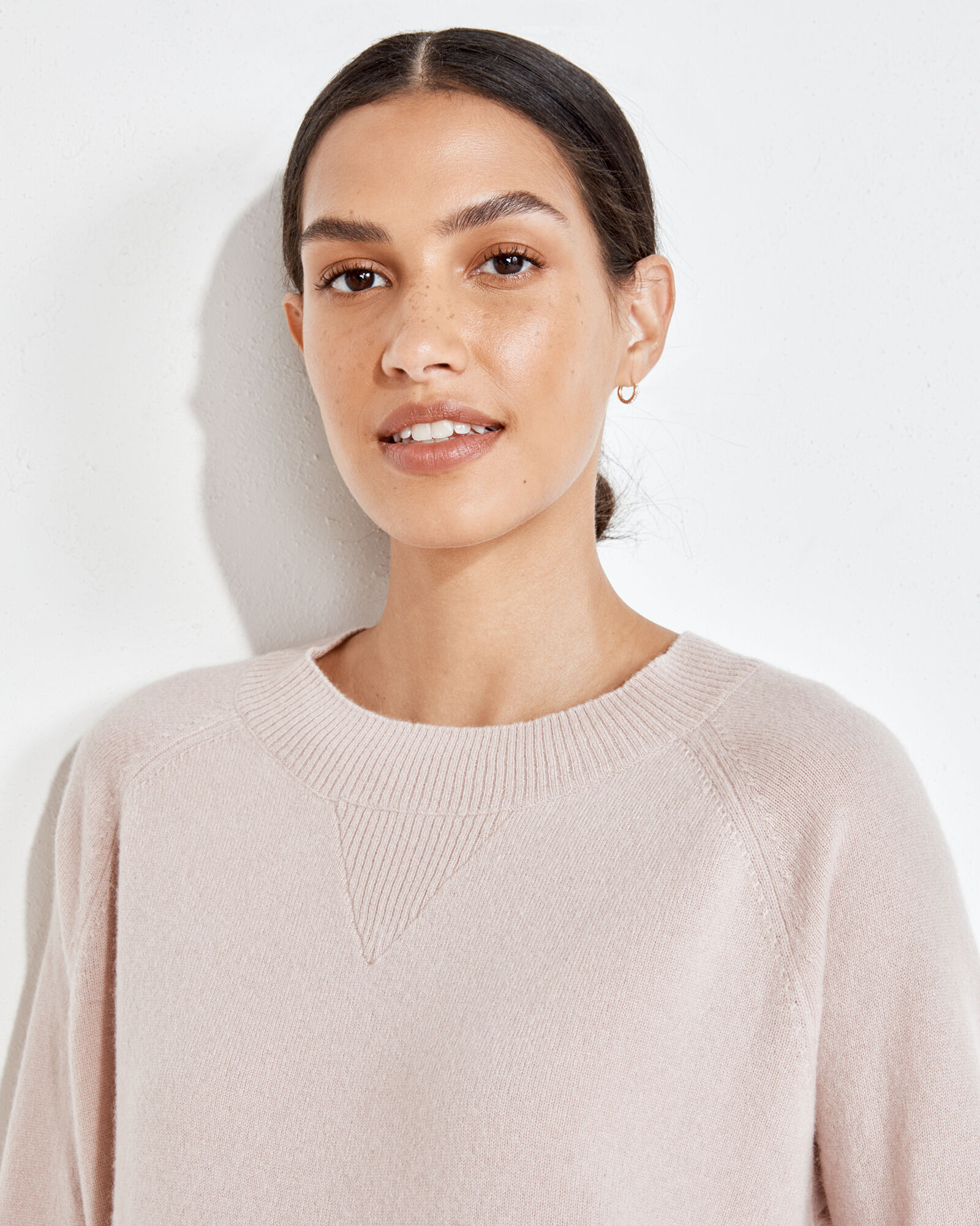Pure Cashmere Curved Hem Sweater