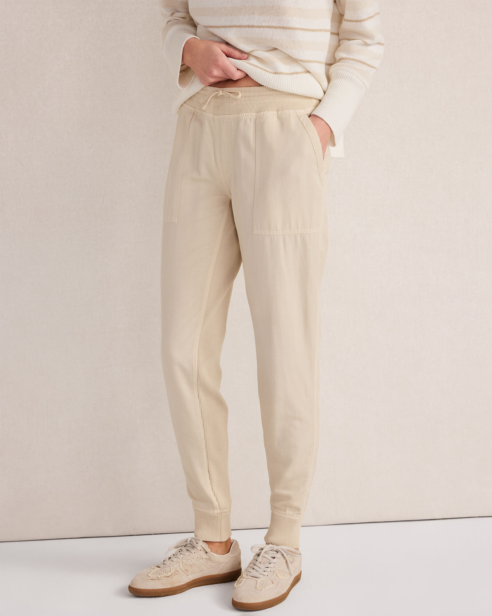 The Effortless Twill Jogger
