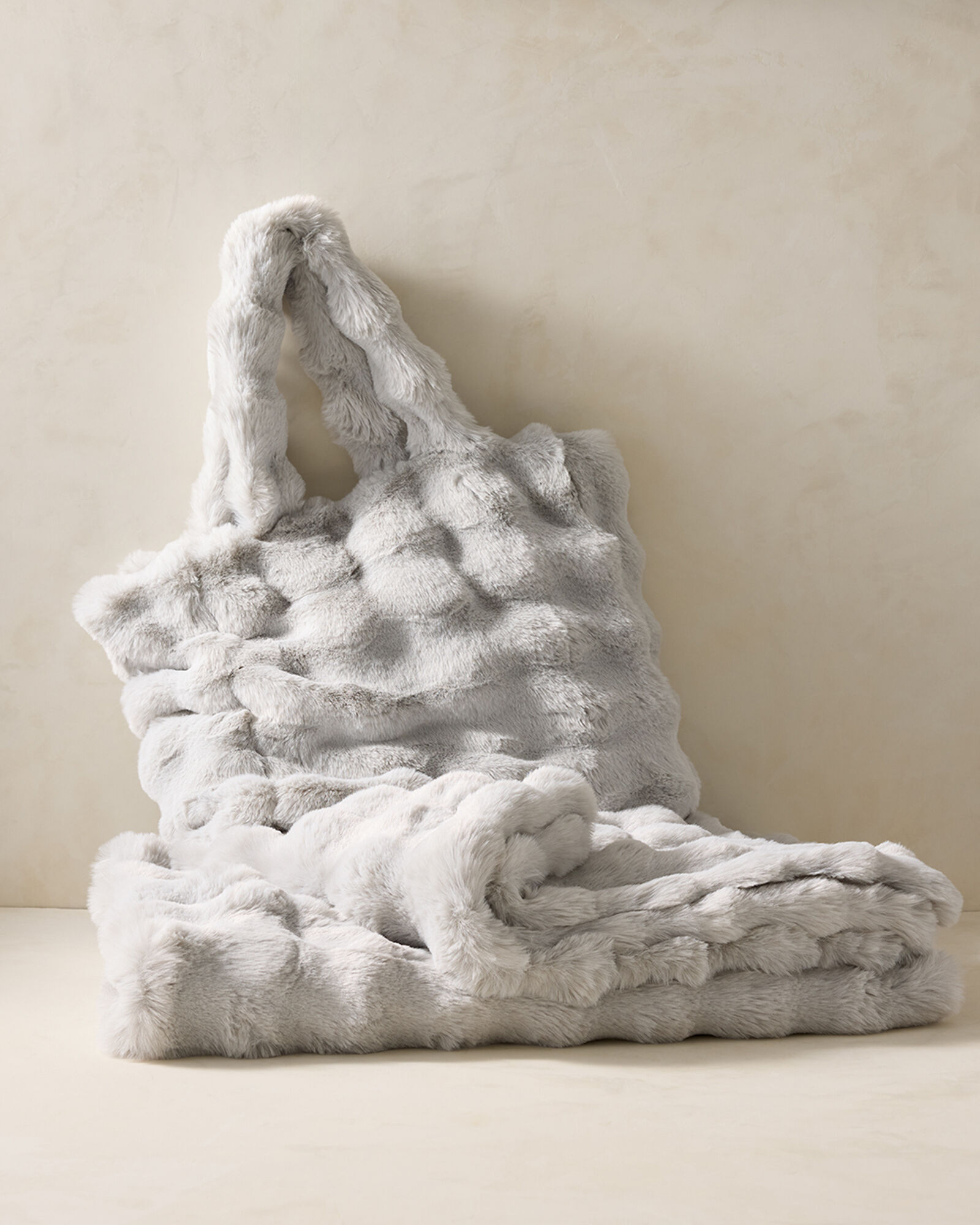 Faux Fur Throw Blanket and Tote