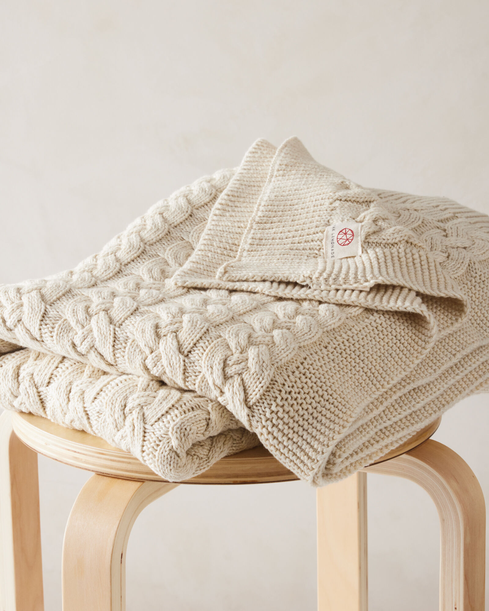 Organic Cotton Double Cable Knit Throw
