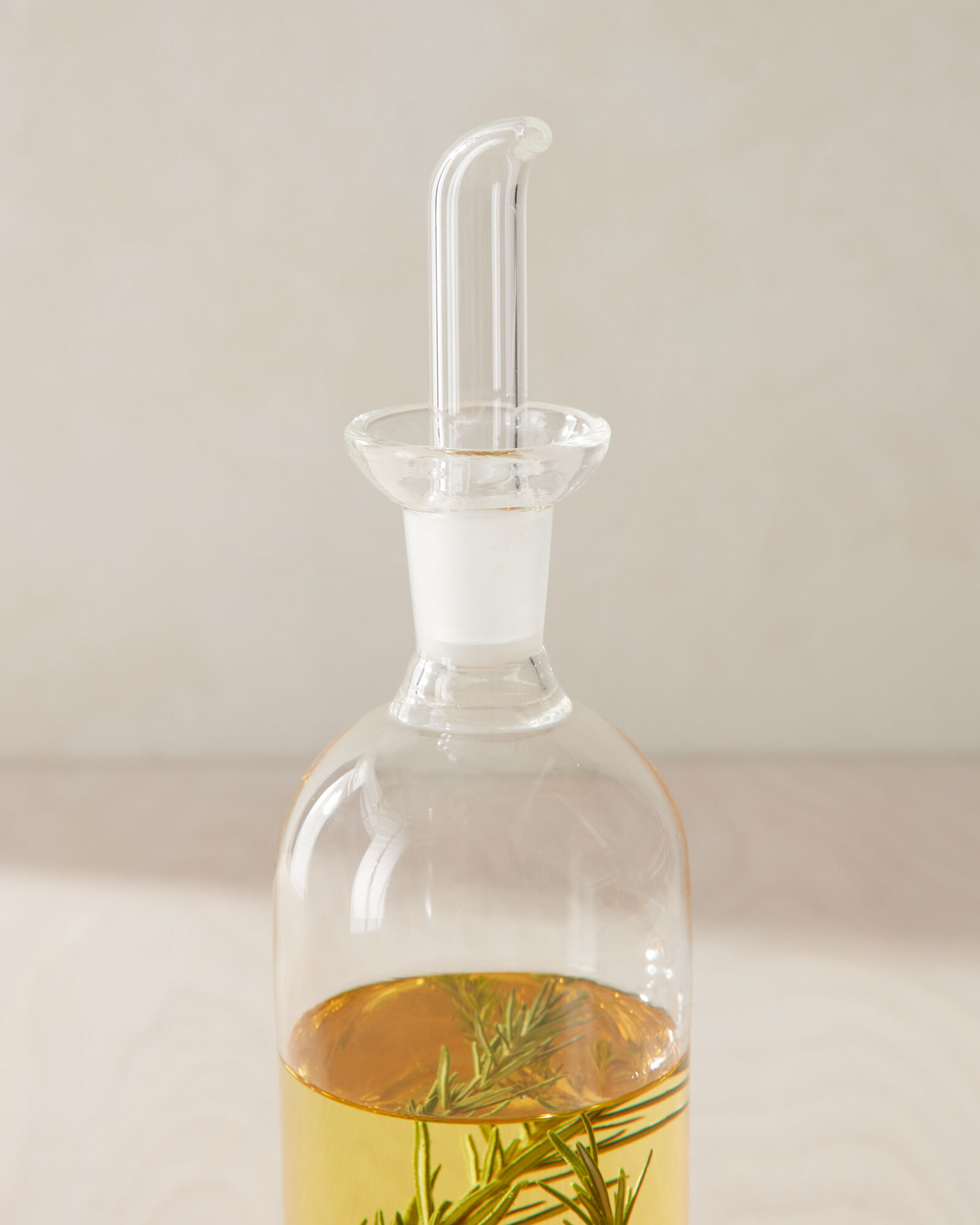 Hawkins New York Essential Kitchen Bottle - Thumbnail 4