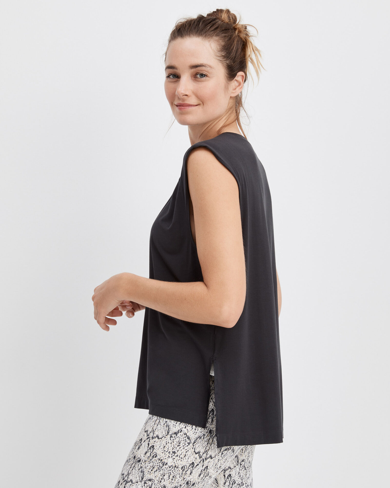 Varley Performance Tank