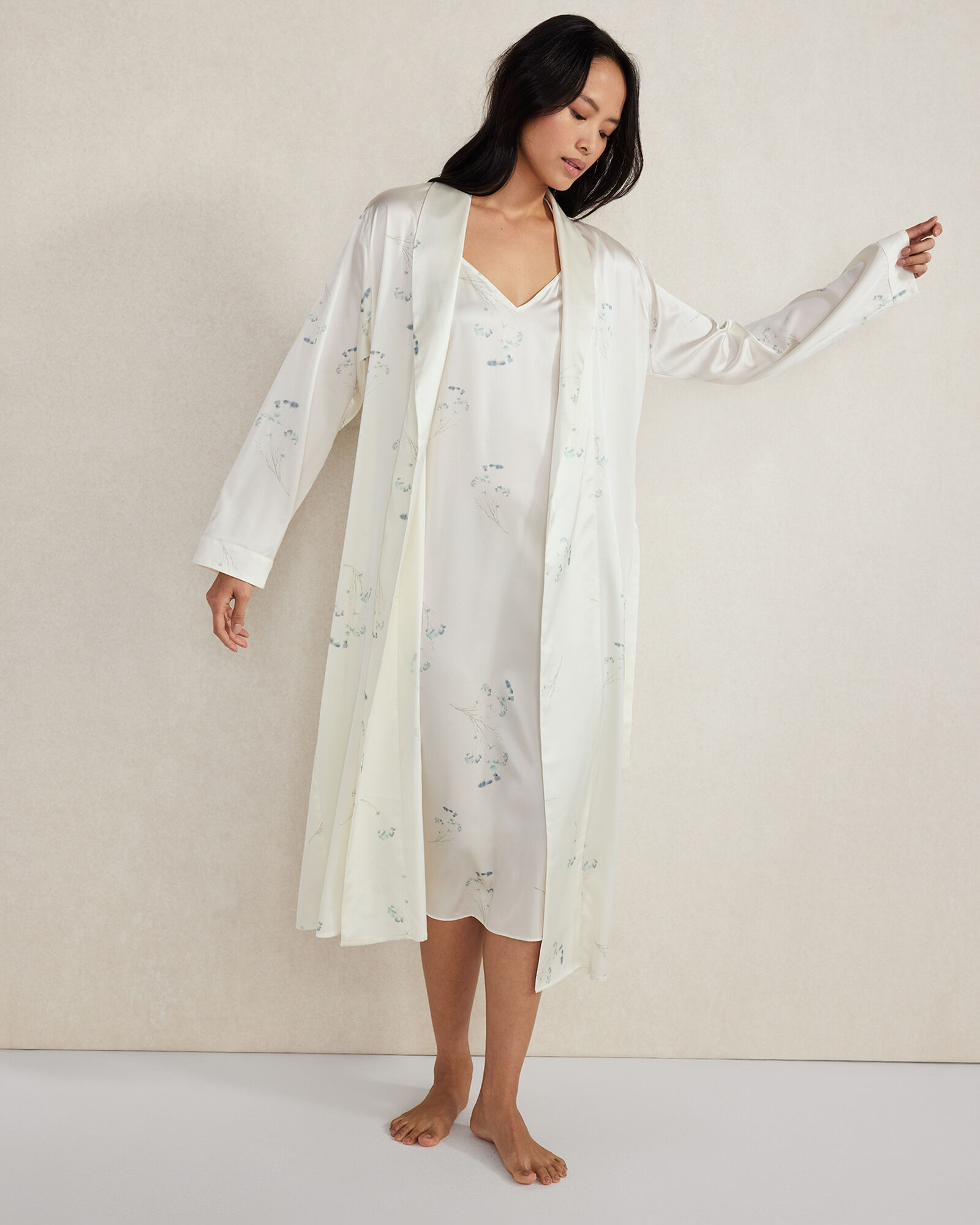 Washable Silk Delicate Floral Robe