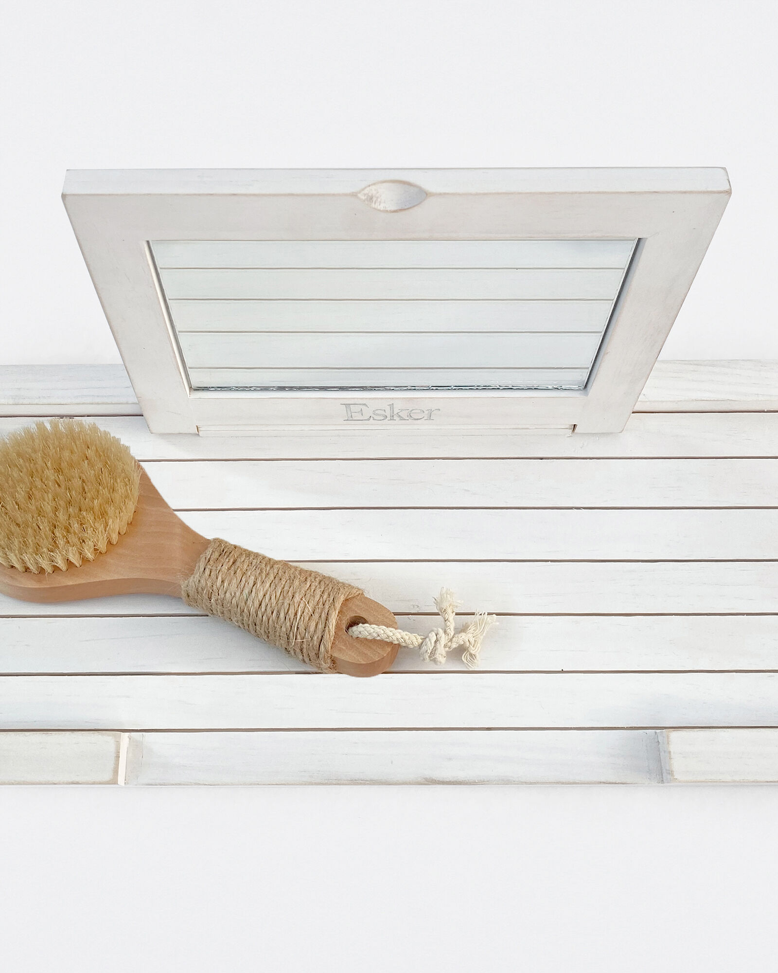 Esker Bath Board