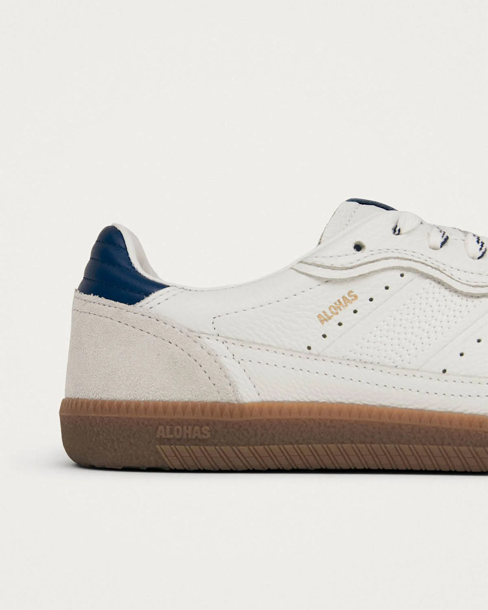 ALOHAS Tb.490 Rife Grain White Navy Leather Sneakers