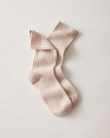 Recycled Cashmere Cable Knit Socks