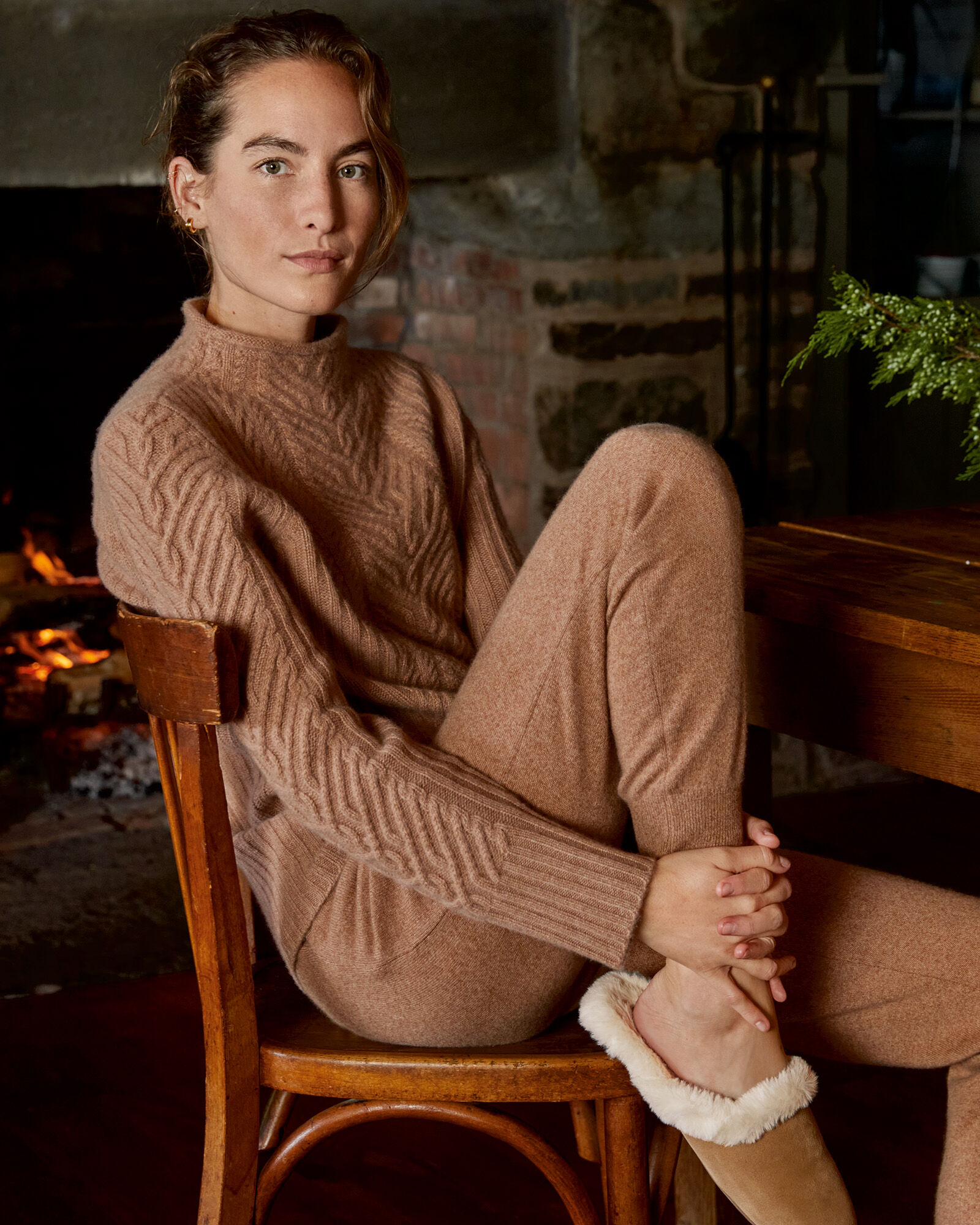Pure Cashmere Knit Joggers