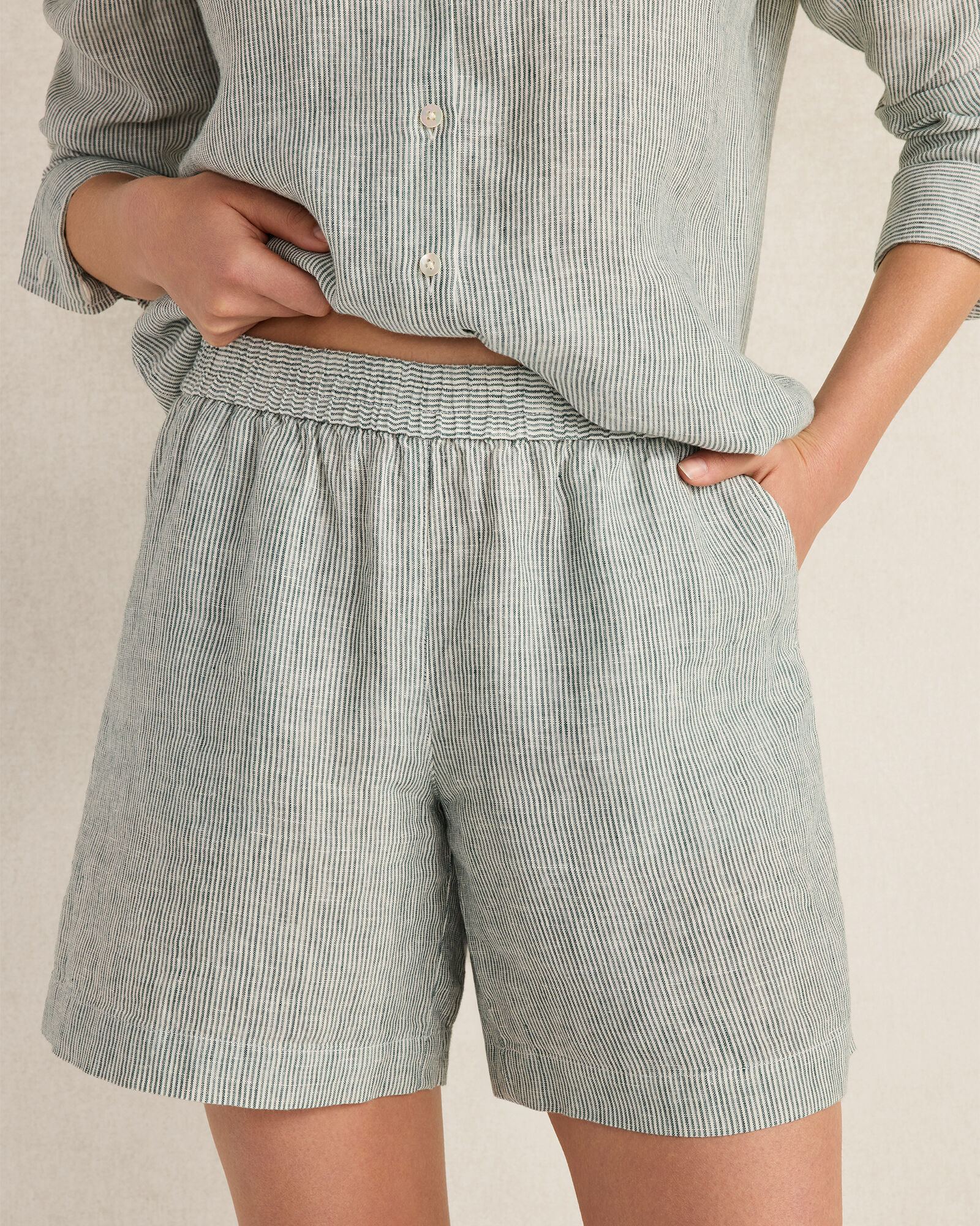Linen Soft Stripe Pull-On Shorts