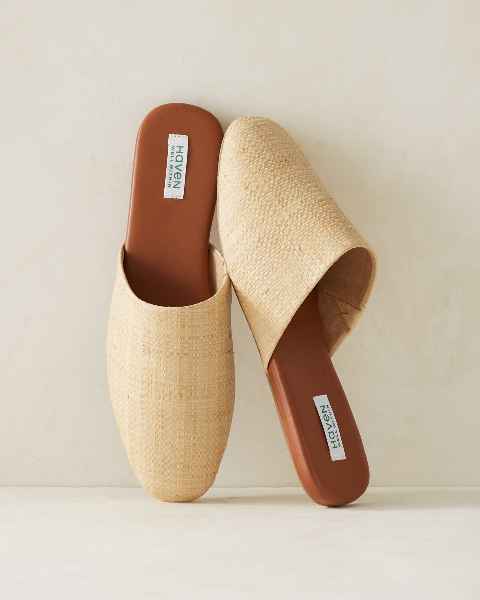 Raffia mules 2025