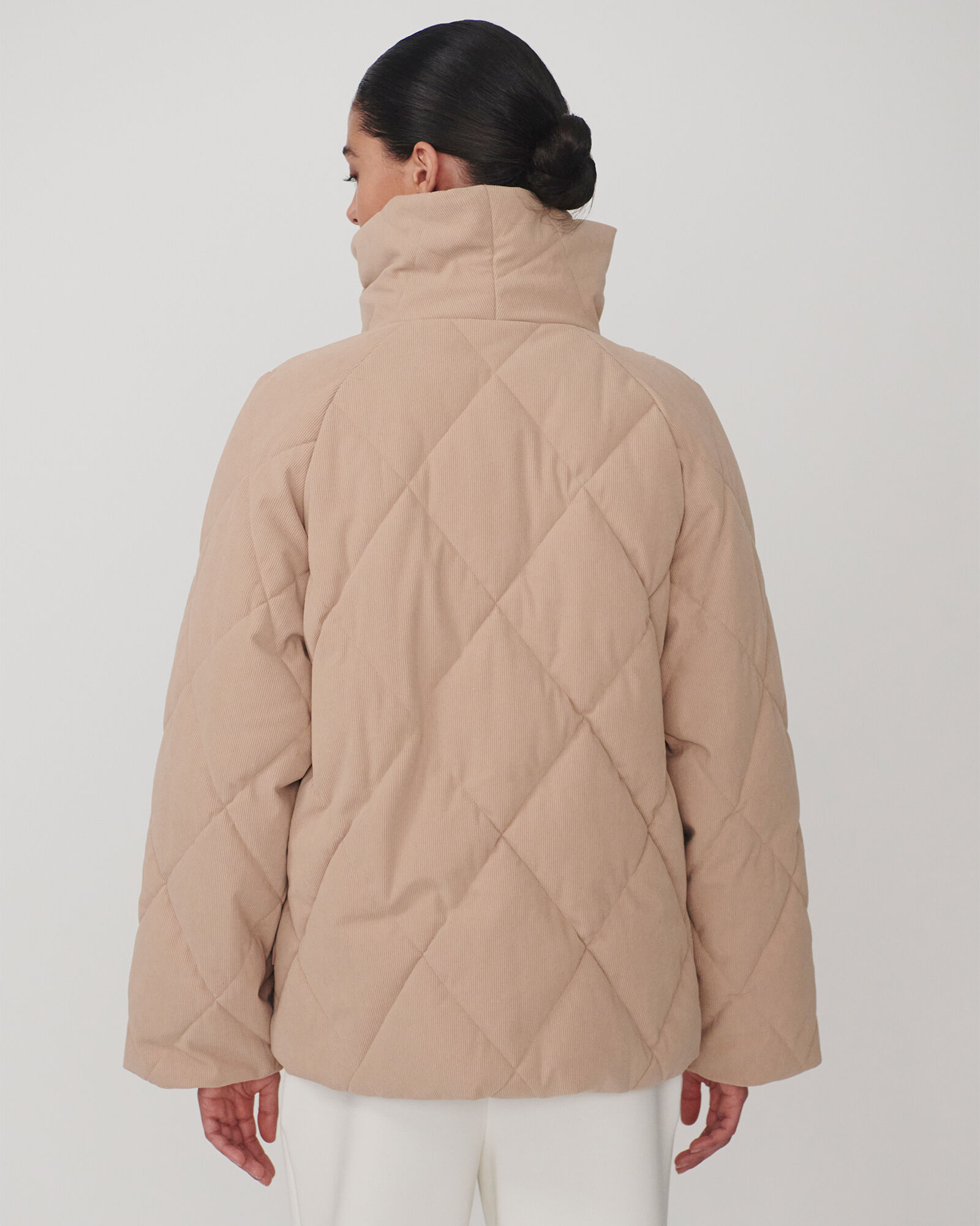 Varley Evren Short Quilted Coat | Haven Well Within