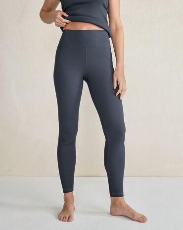Activewear & Workout Clothes for Women