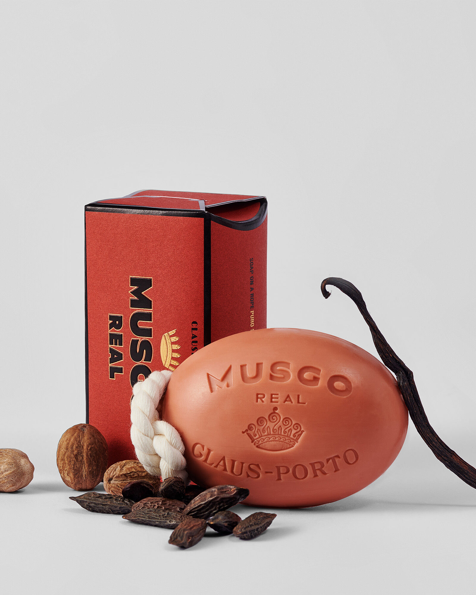Claus Porto Musgo Real Soap on a Rope in Puro Sangue
