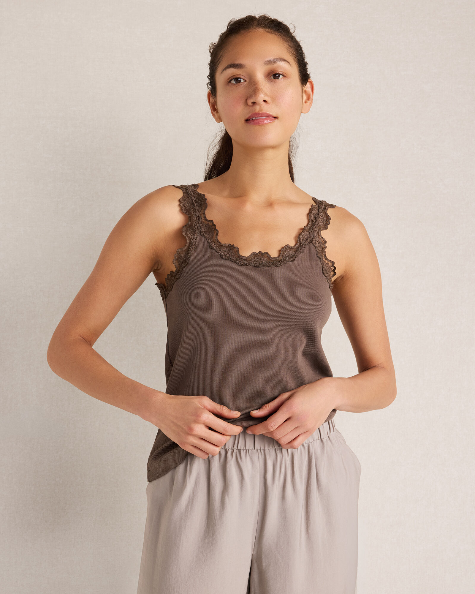 Resti Organic Cotton Rib Knit Lace Tank