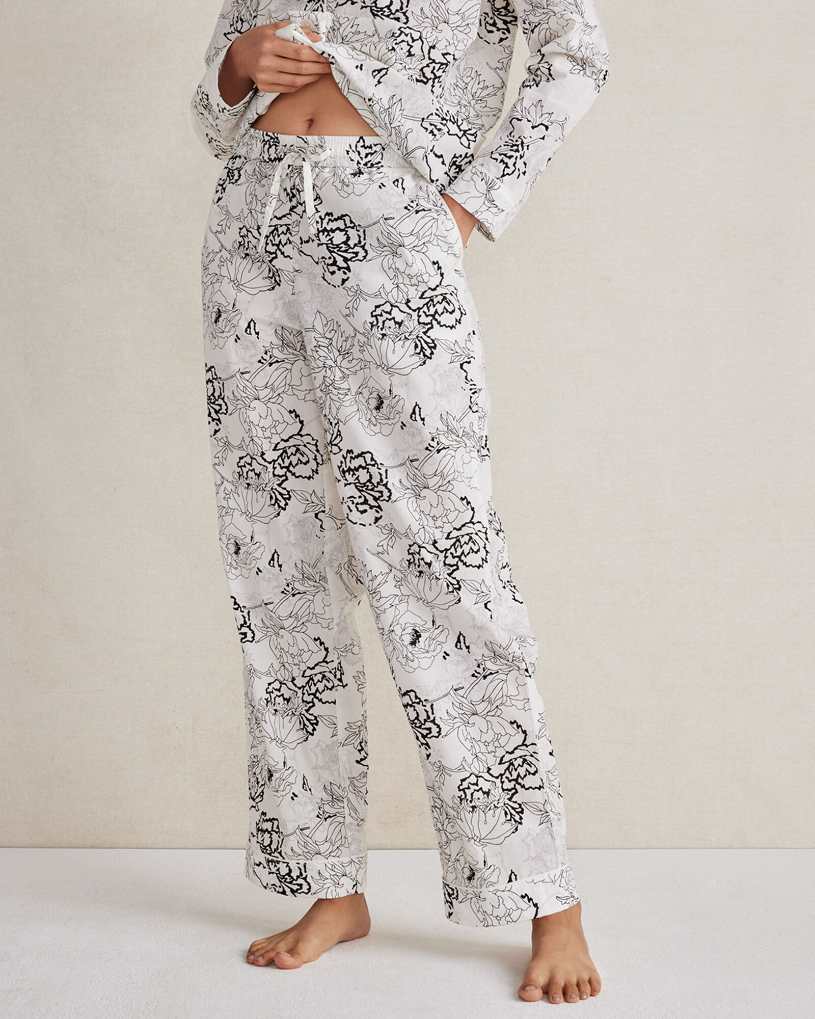 Floral 2025 pajama bottoms