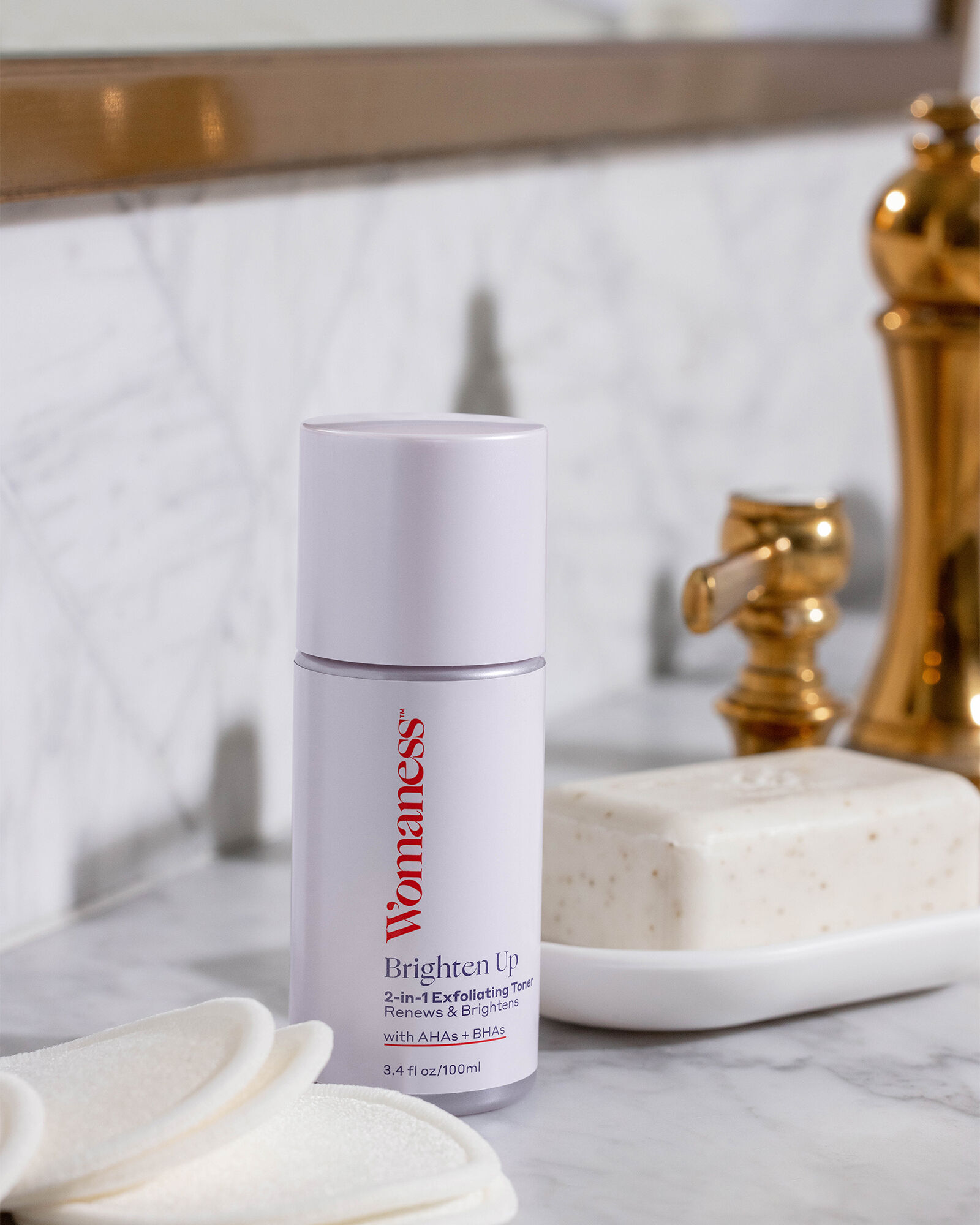 Womaness Brighten Up Exfoliating Toner