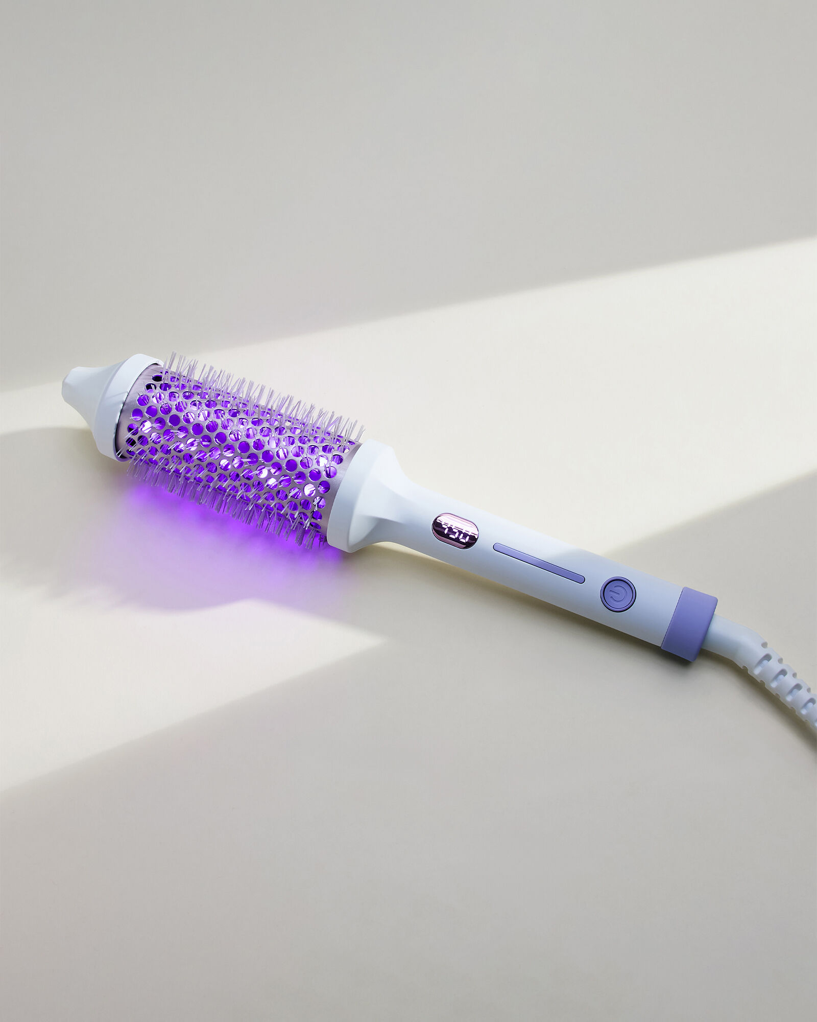SUTRA&reg; Ultra Violet Thermal Brush
