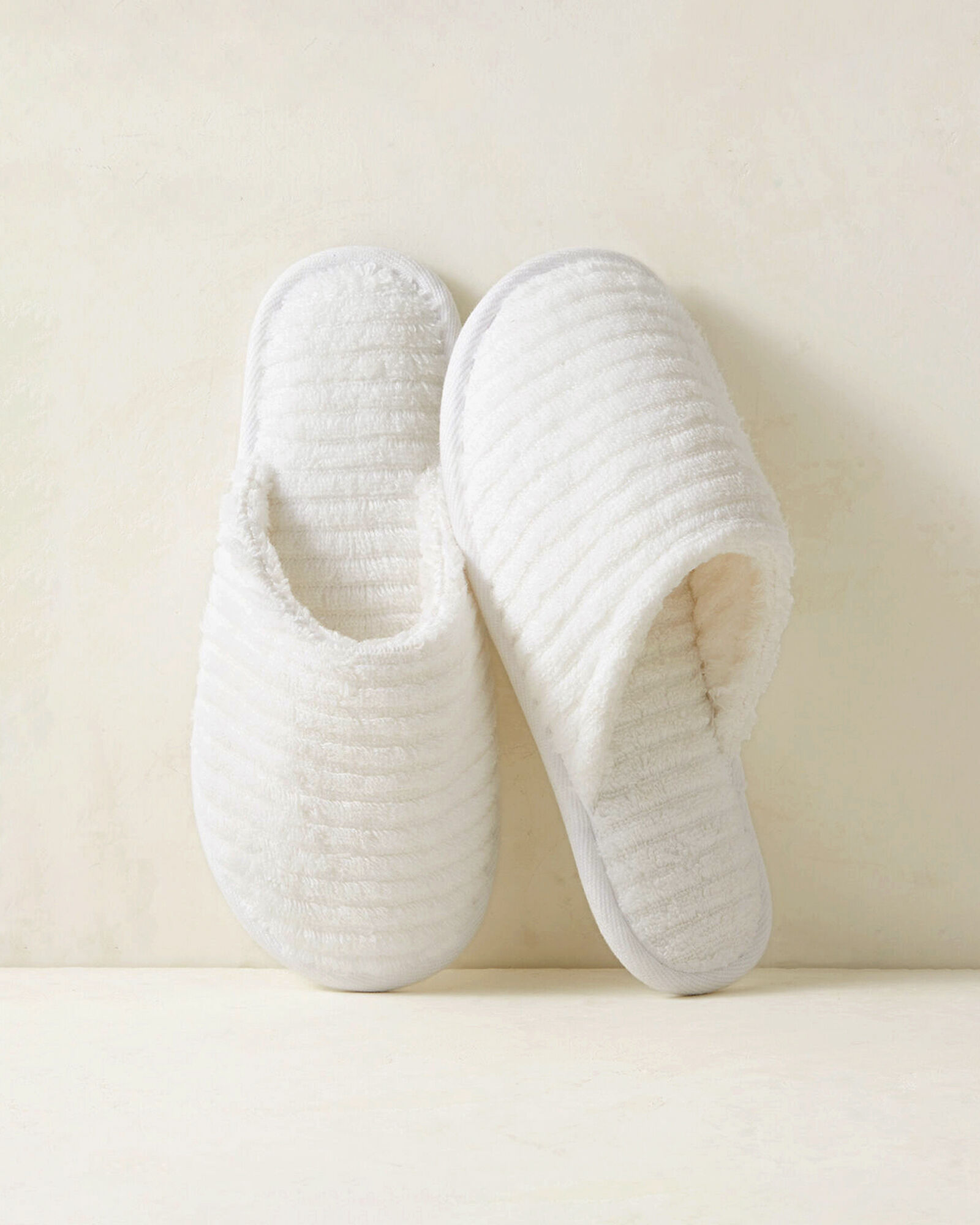 Women's top organic slippers