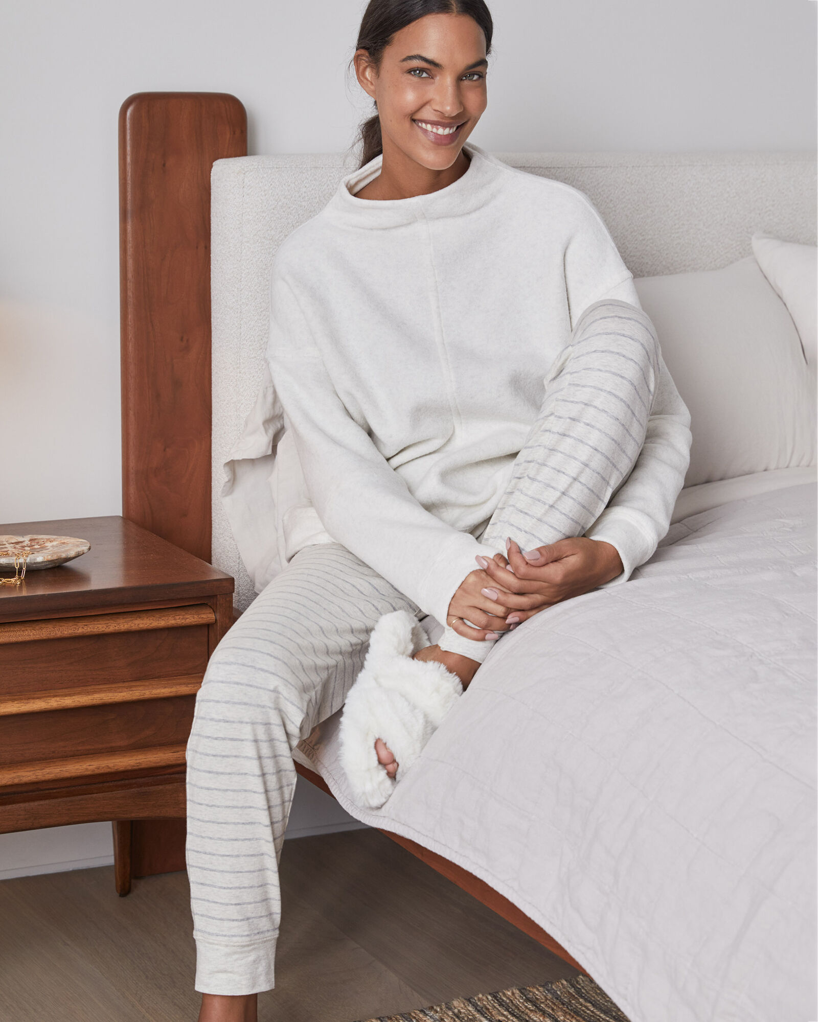 Fleece funnel neck pullover store
