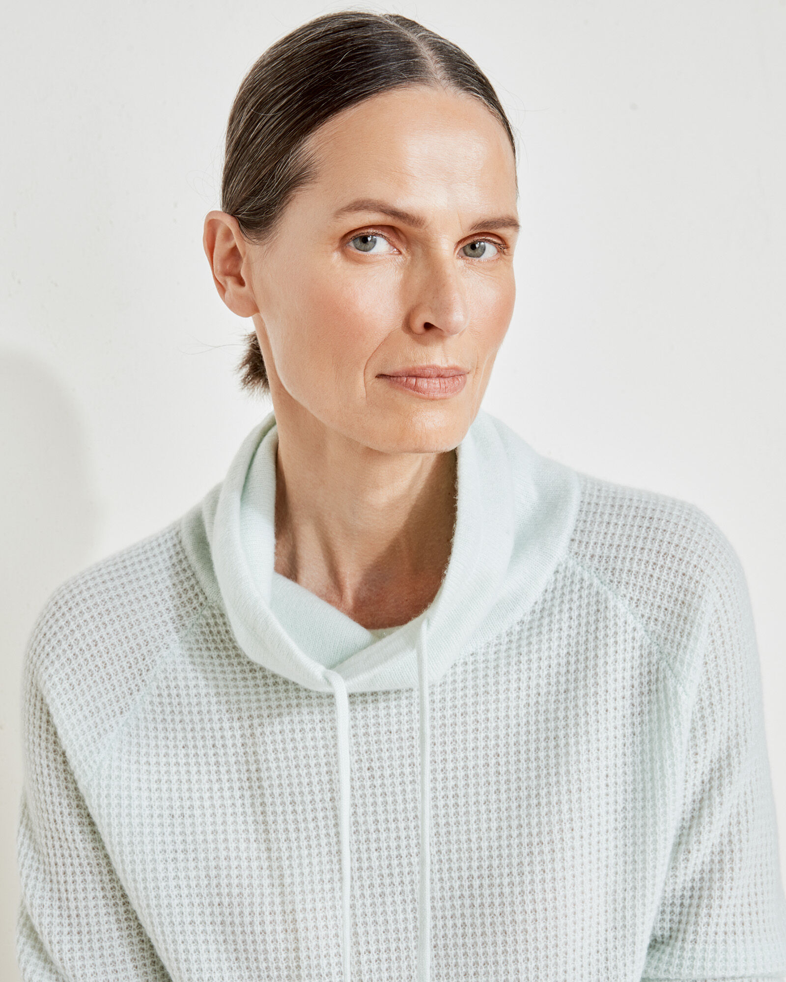 Pure Cashmere Waffle Texture Stitch Sweater