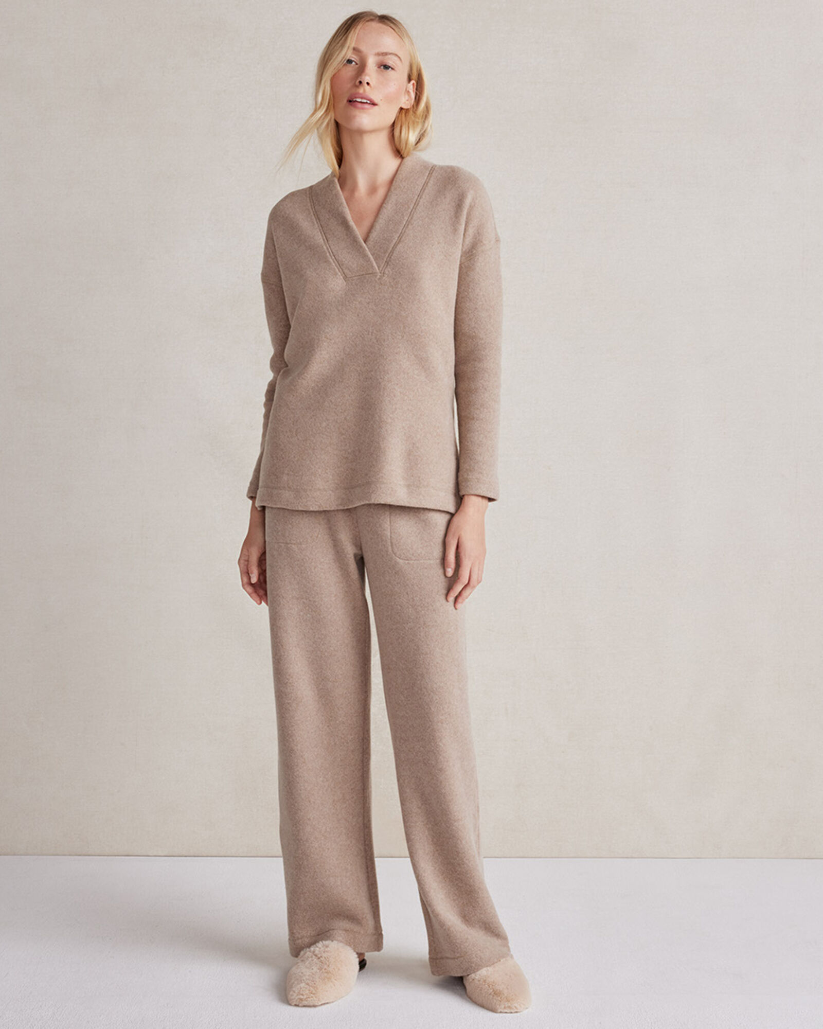 Comfort Fleece Overlap V-neck Pullover