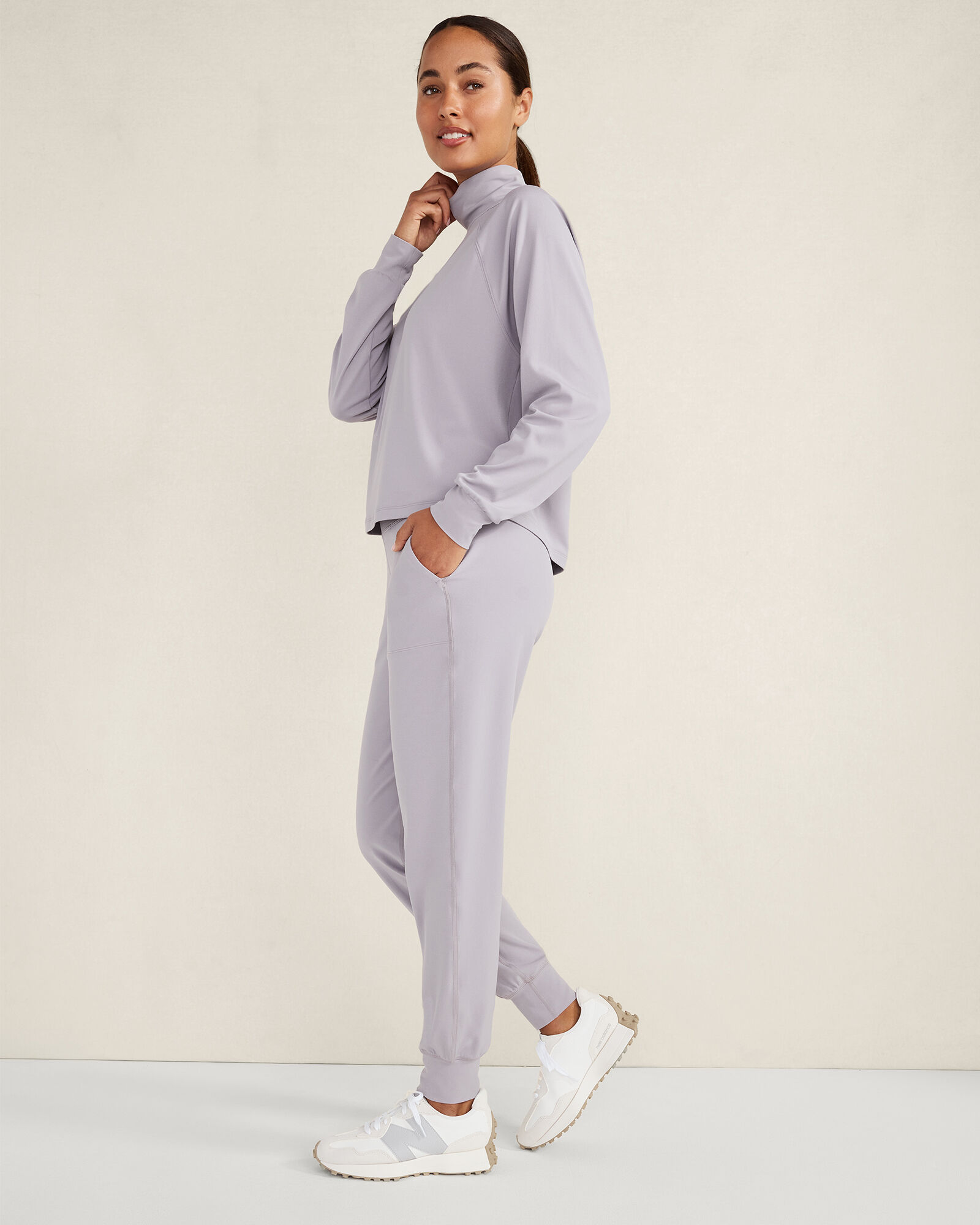 Balance Turtleneck Pullover
