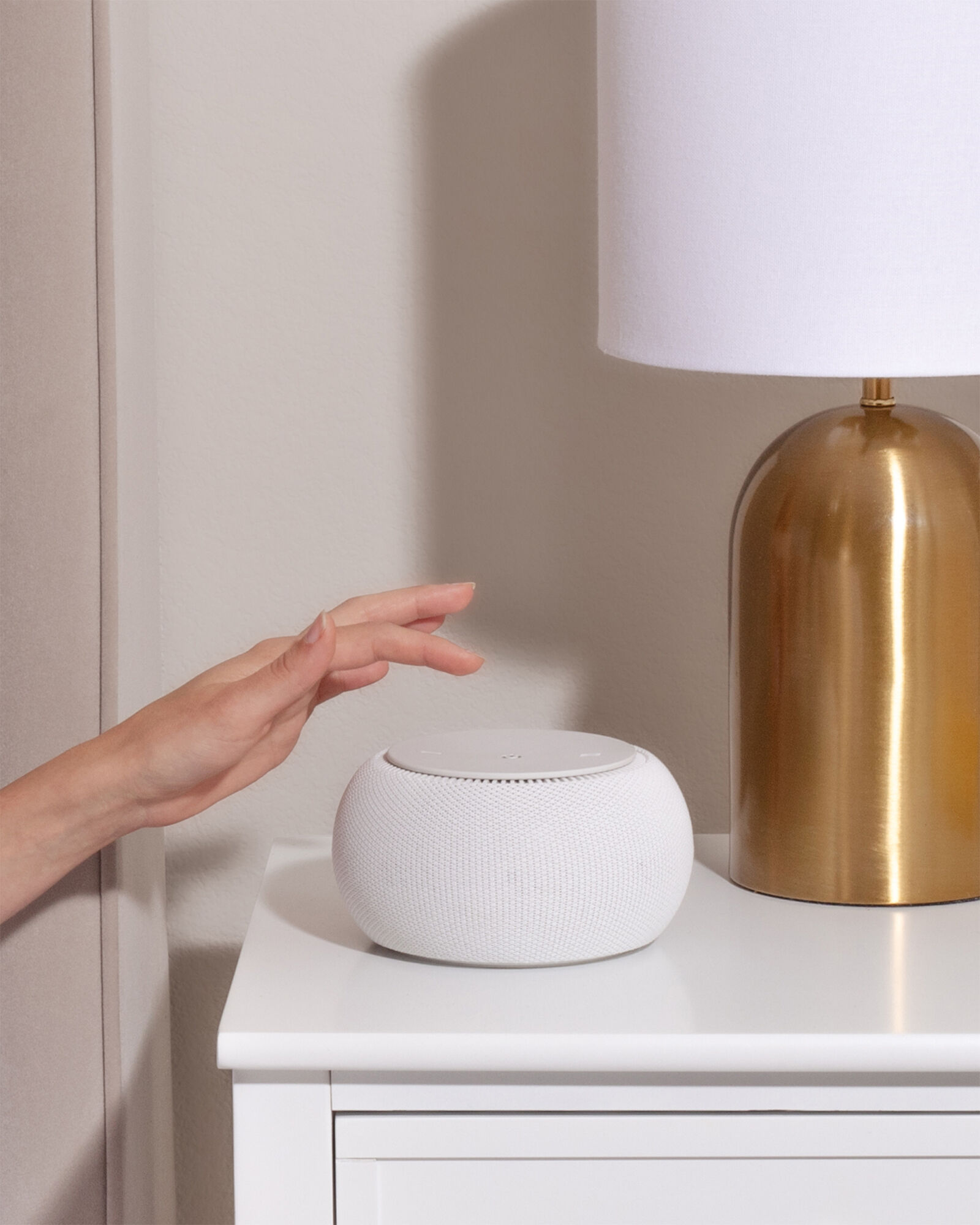 SNOOZ Pro White Noise Machine