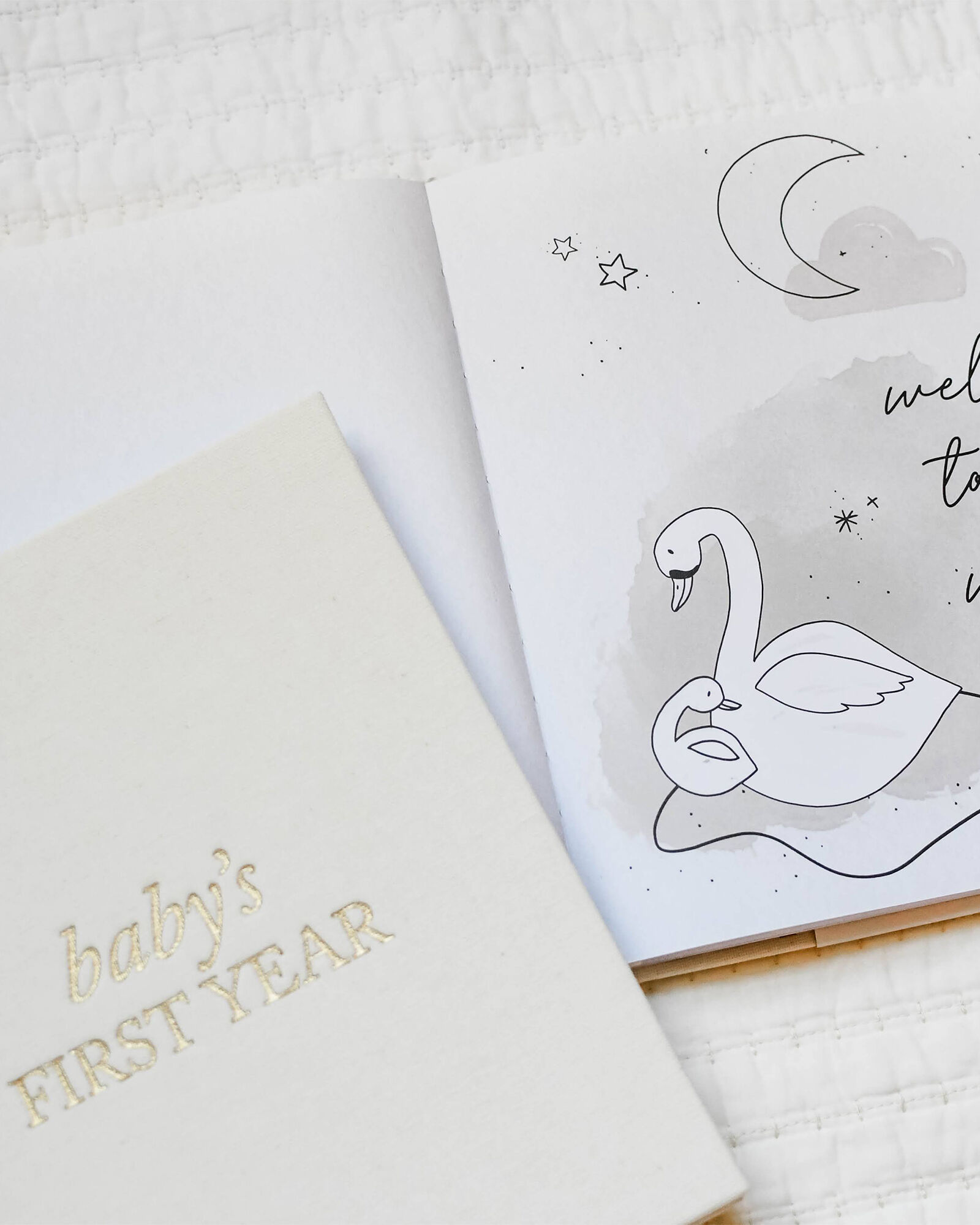 Duncan &amp; Stone Paper Co. Baby's First Year Journal