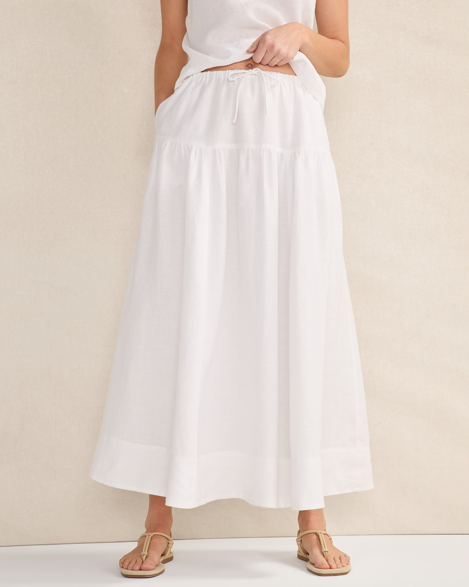 Linen Tiered Maxi Skirt White Medium 120$