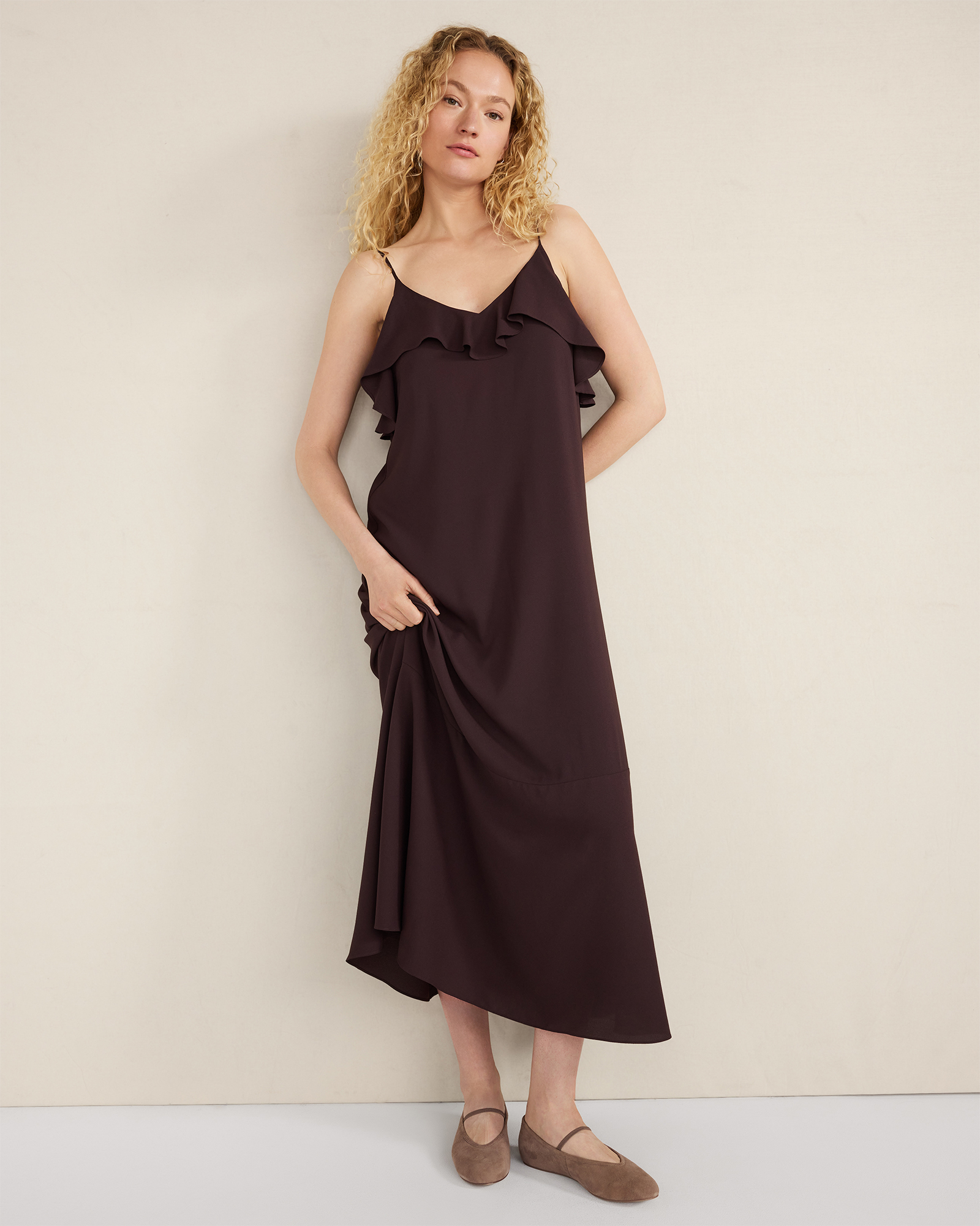 Georgette Flounce Maxi Dress Blackcurrant XL 150$