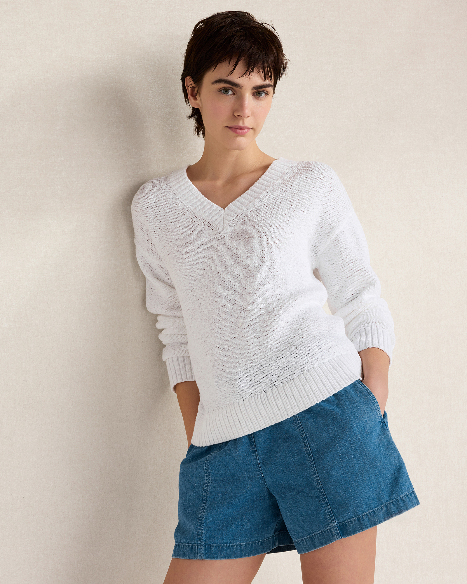 Cotton Blend Tape Yarn V-Neck Sweater | White | XL