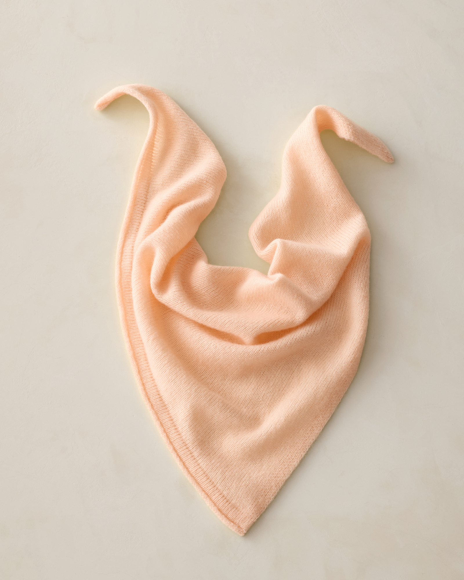 Merino Wool and Cashmere Triangle Scarf | Carnation | 001